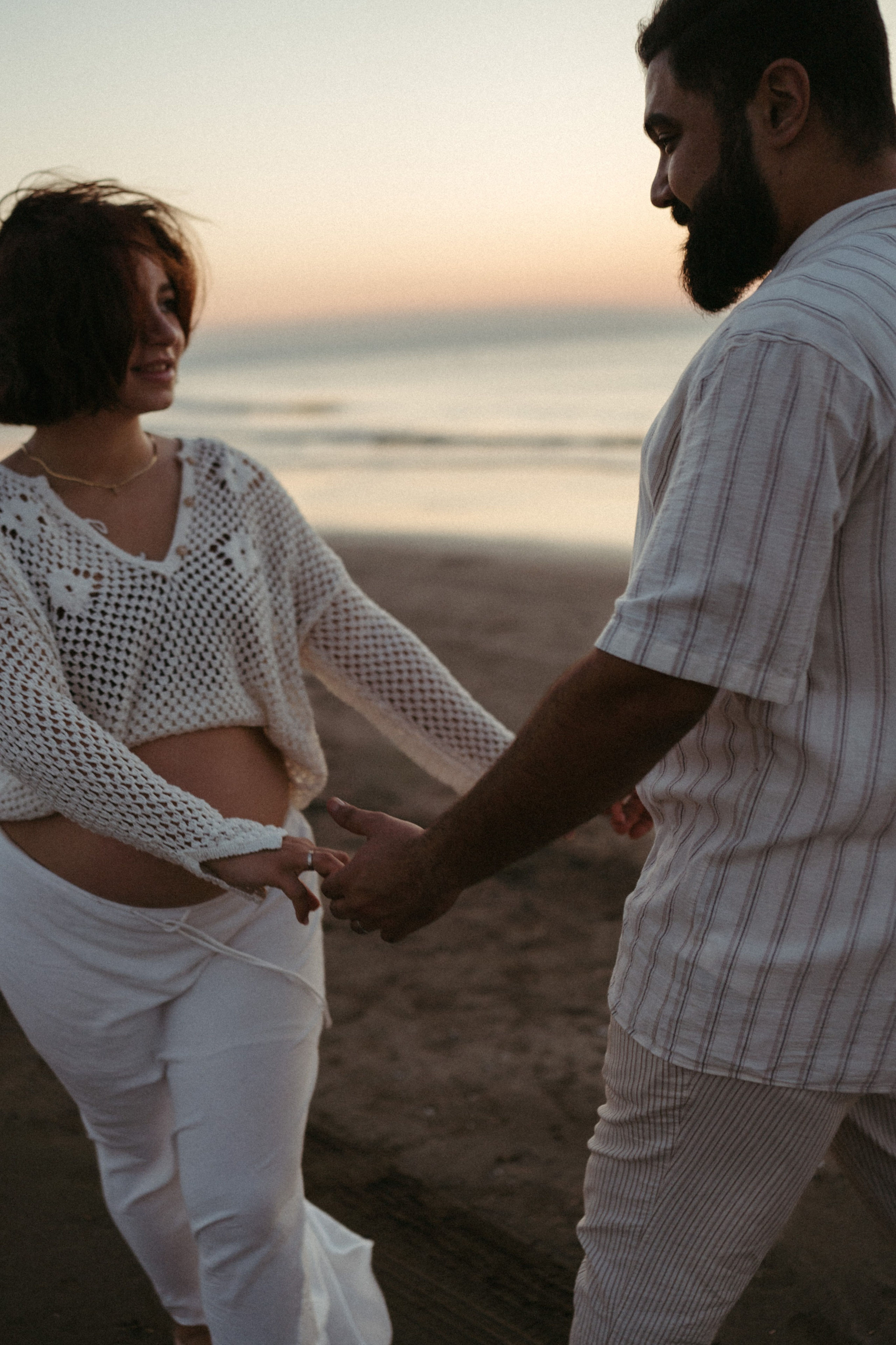 Expecting Javad. Family photographer in Saudi Arabia