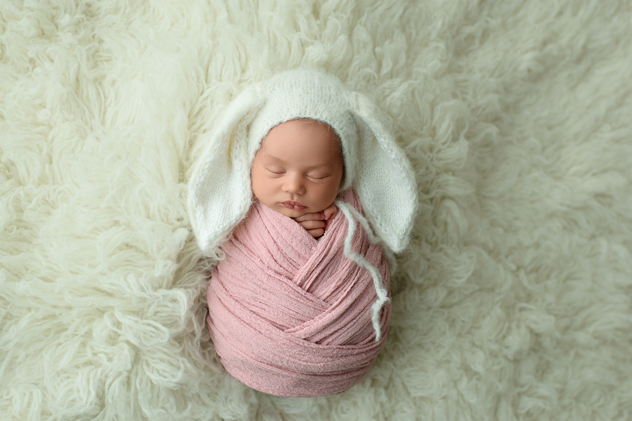 Neugeborenen Fotografie in Düren. Neugeborene, Baby Fotografin in Düren (NRW) - Vitalina Unruh