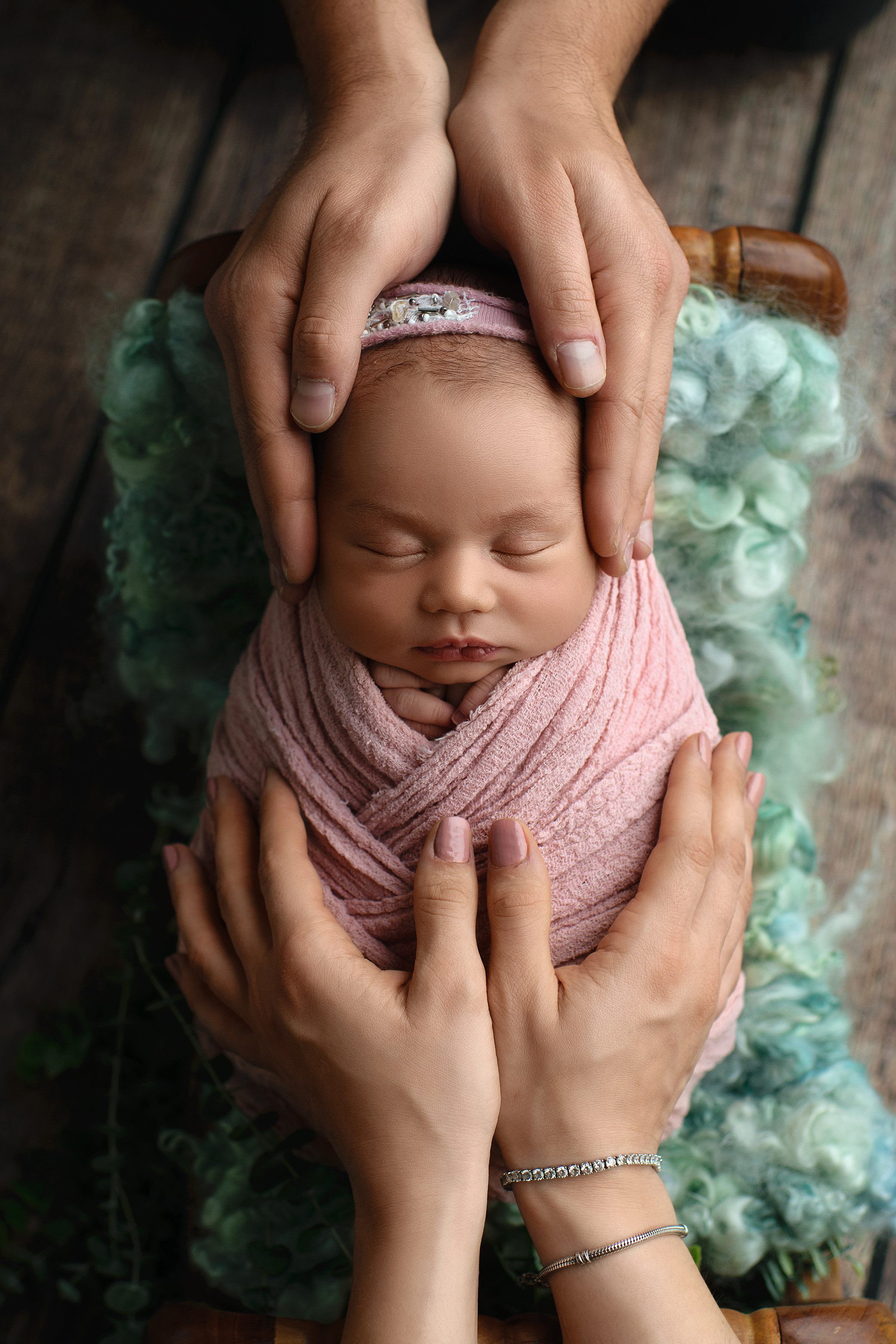 Neugeborenen Fotografie in Düren. Neugeborene, Baby Fotografin in Düren (NRW) - Vitalina Unruh