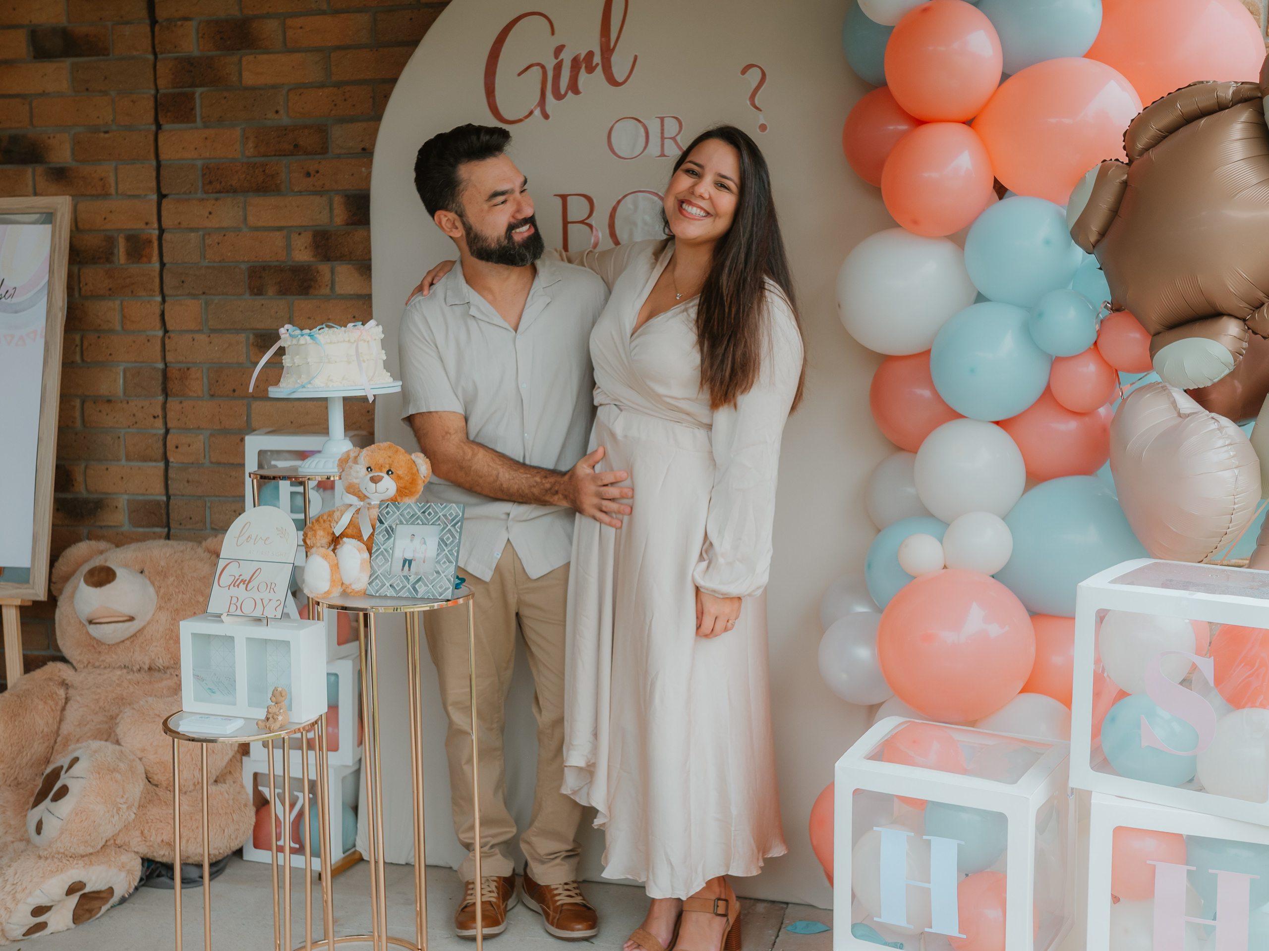 “It’s a…! — Gender Reveal Moments”. Natural and candid photography Jean Santiago