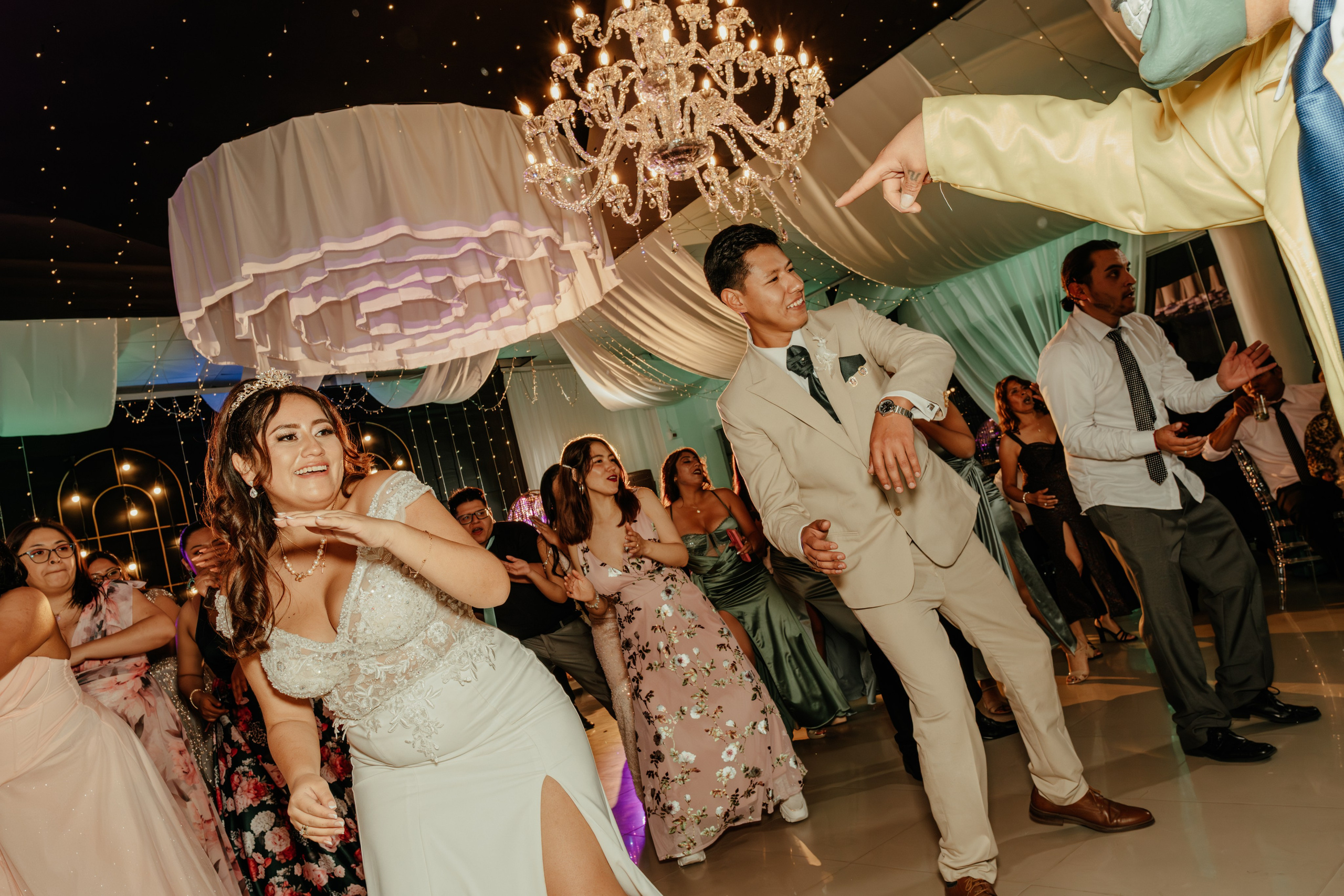 ANGIE + MANUEL BODA RELIGIOSA. Studio KVTA | Fotografía y Video de Bodas en Arequipa