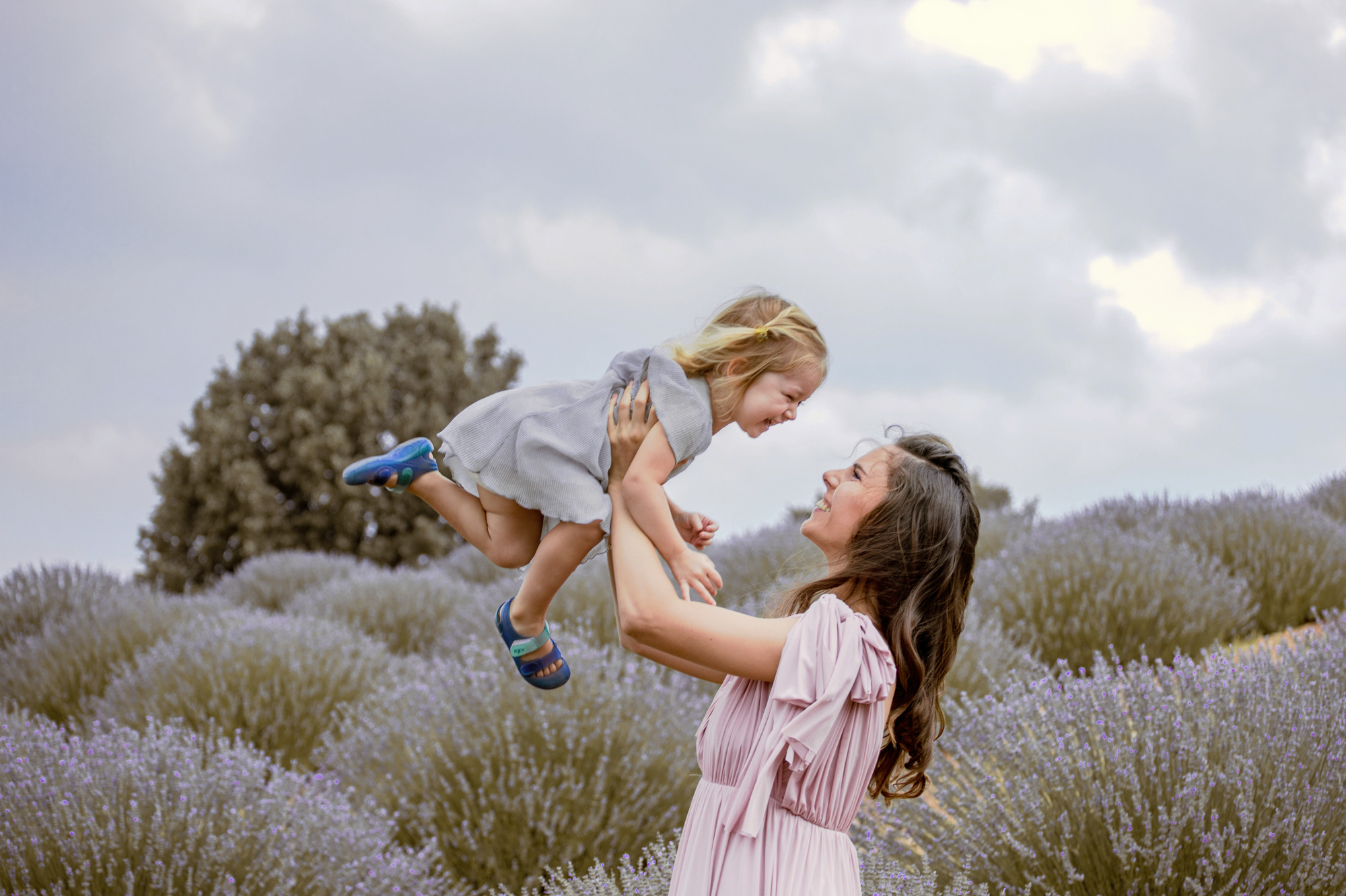 Family photo session in lavender fields in Turkey. Julia Ganch I Fashion Wedding Photography I Cappadocia Turkey
