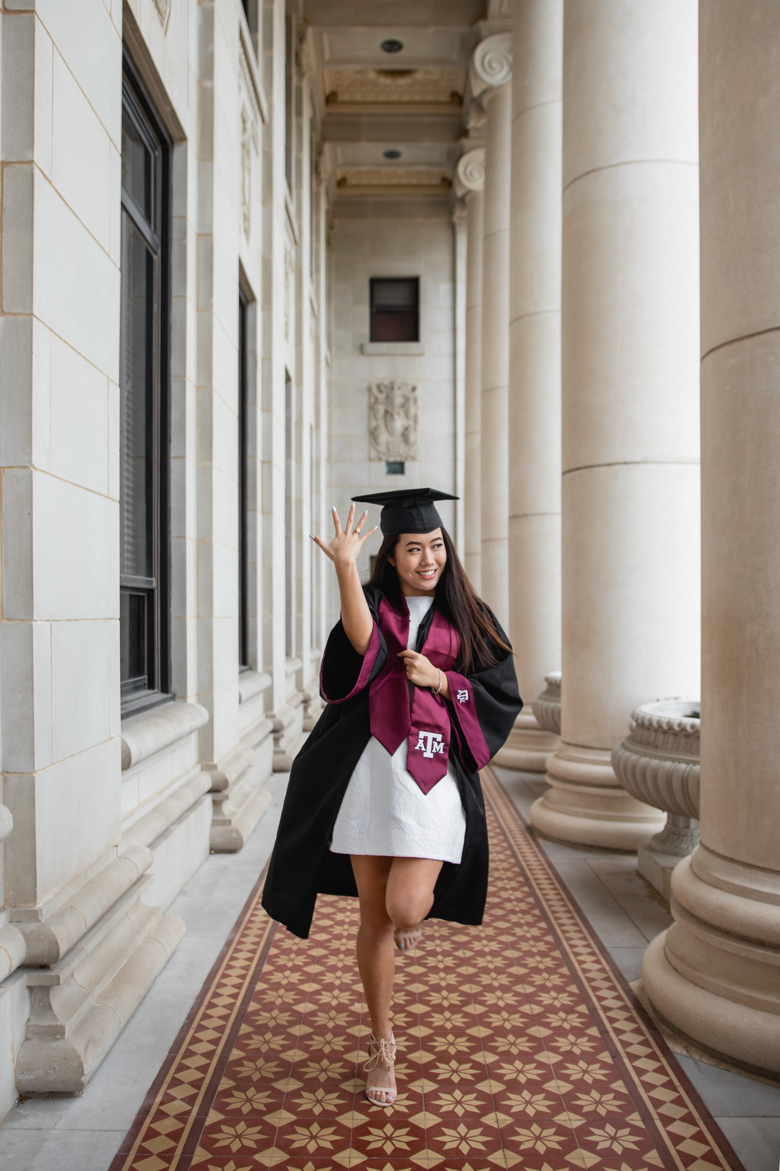 Kelly's senior photoshoot at Texas A&M University