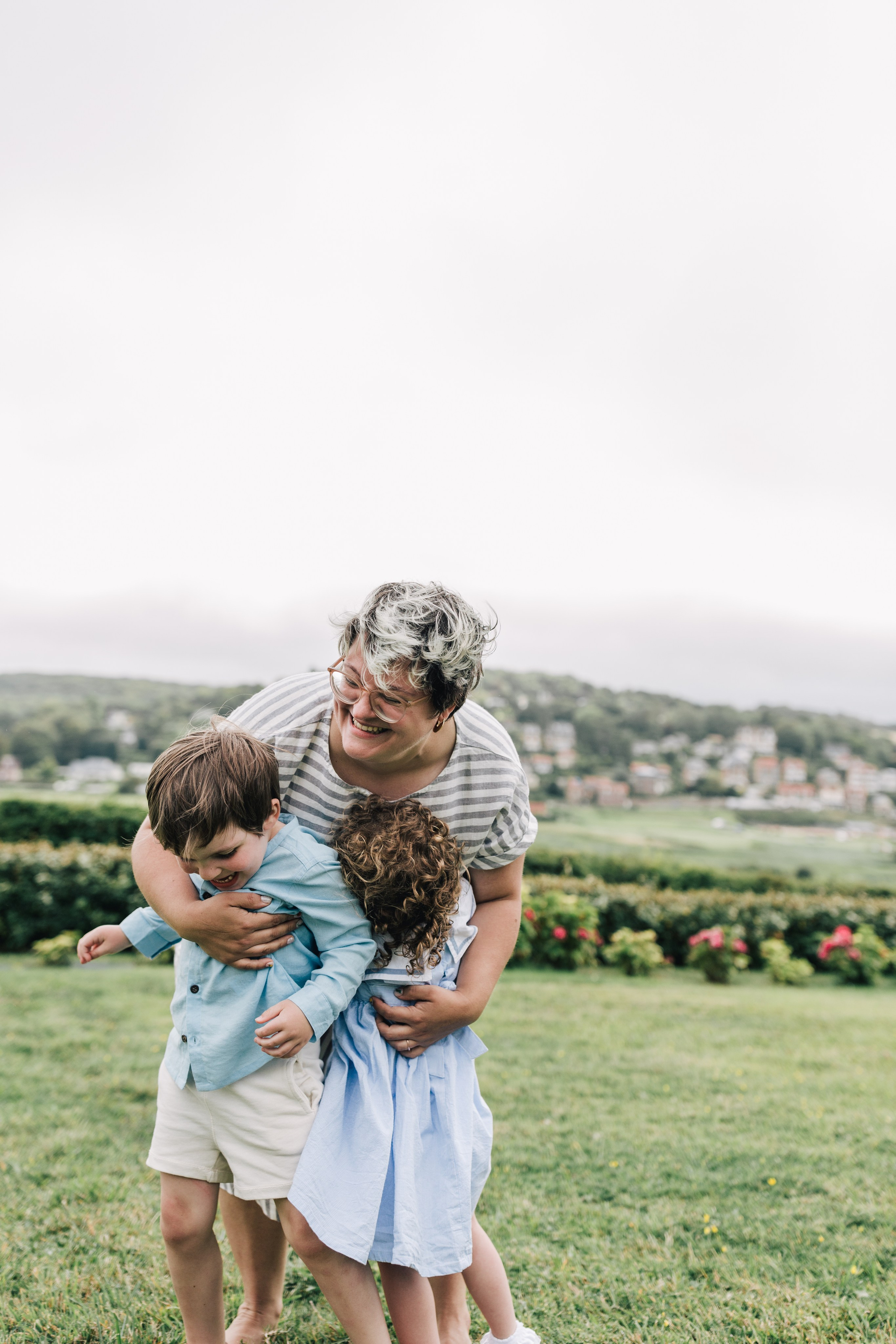 Big family photoshoot in Dieppe. Photographer Rouen, France