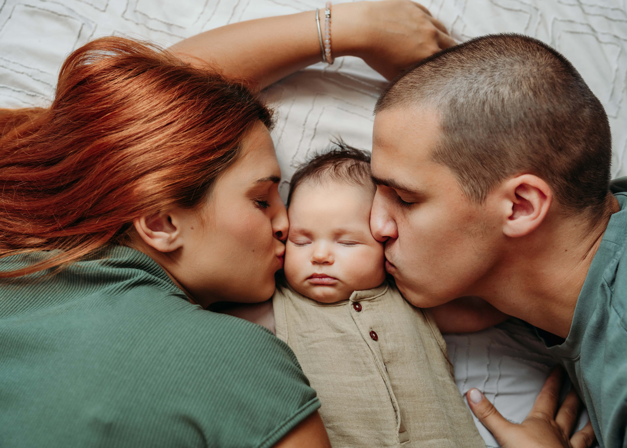 FOTOGRAFISANJE BEBA. DEČIJI FOTOGRAF BEOGRAD|NOVOGODISNJE FOTOGRAFISANJE|CAKE SMASH