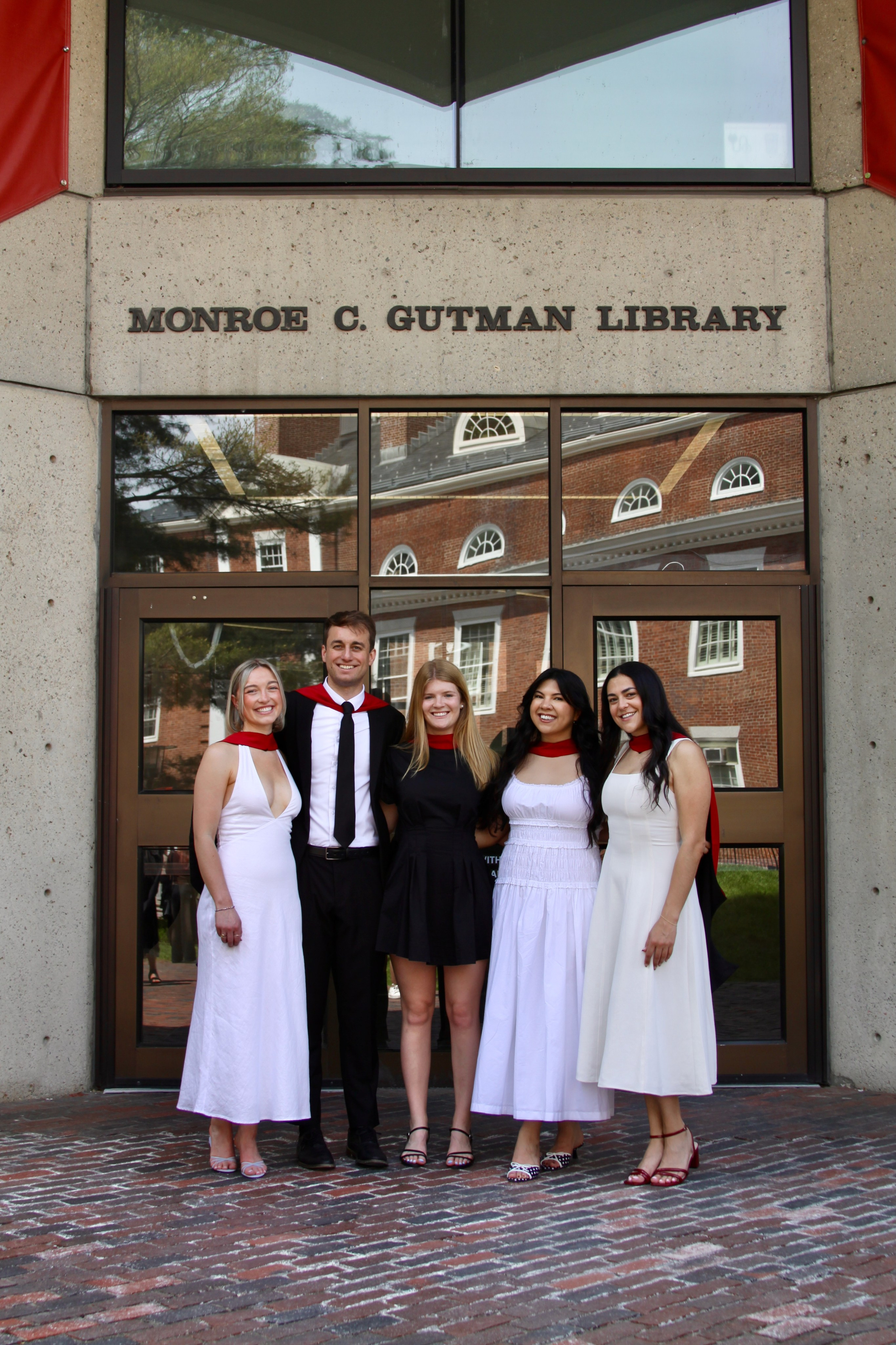 Masters graduation with Talia (group shoot). Kelly Sang, graduation and portrait photographer in Boston
