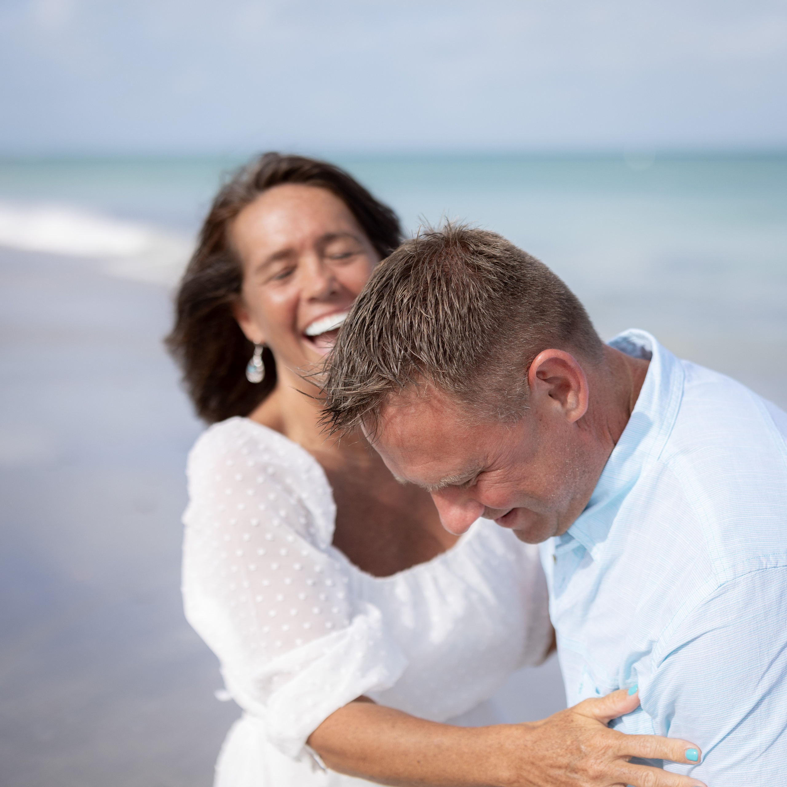 ELOPEMENTS. Wedding Photography & Videography contenting in Tennessee and Florida