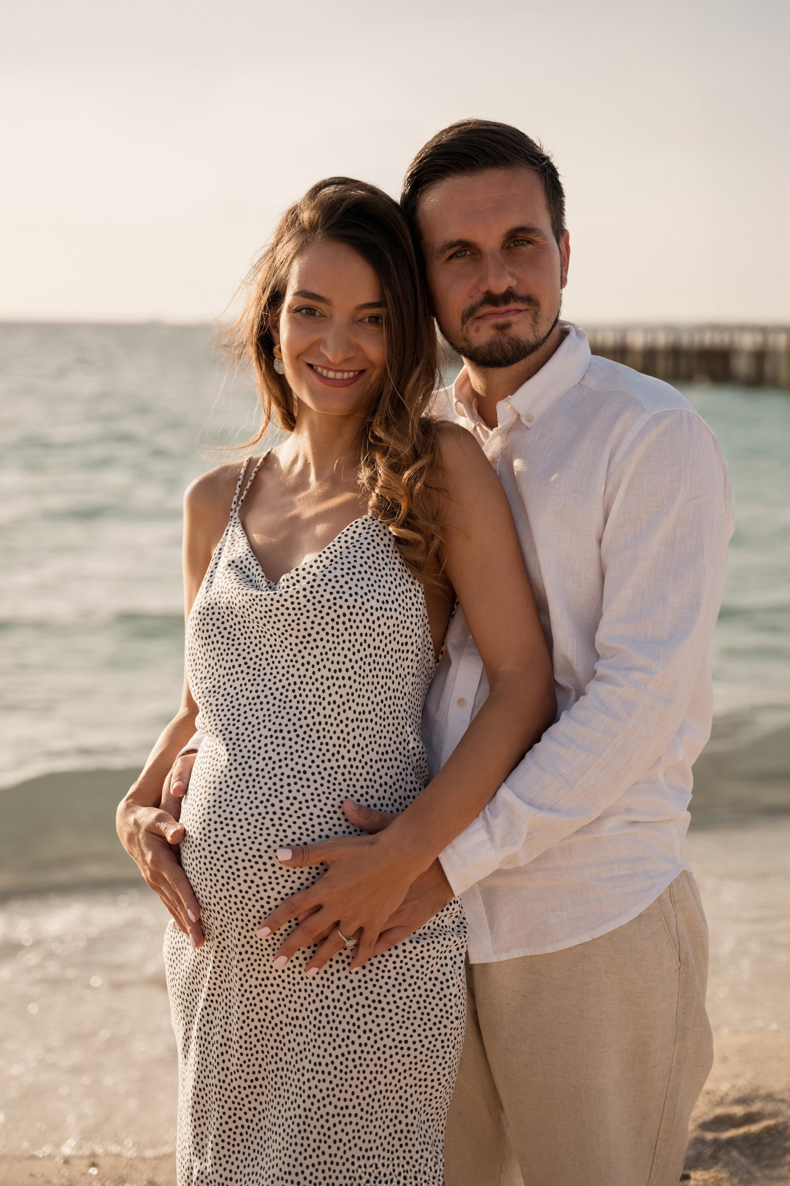 Golden Hour Glow. Angela Iakovleva — Family Photographer in Dubai