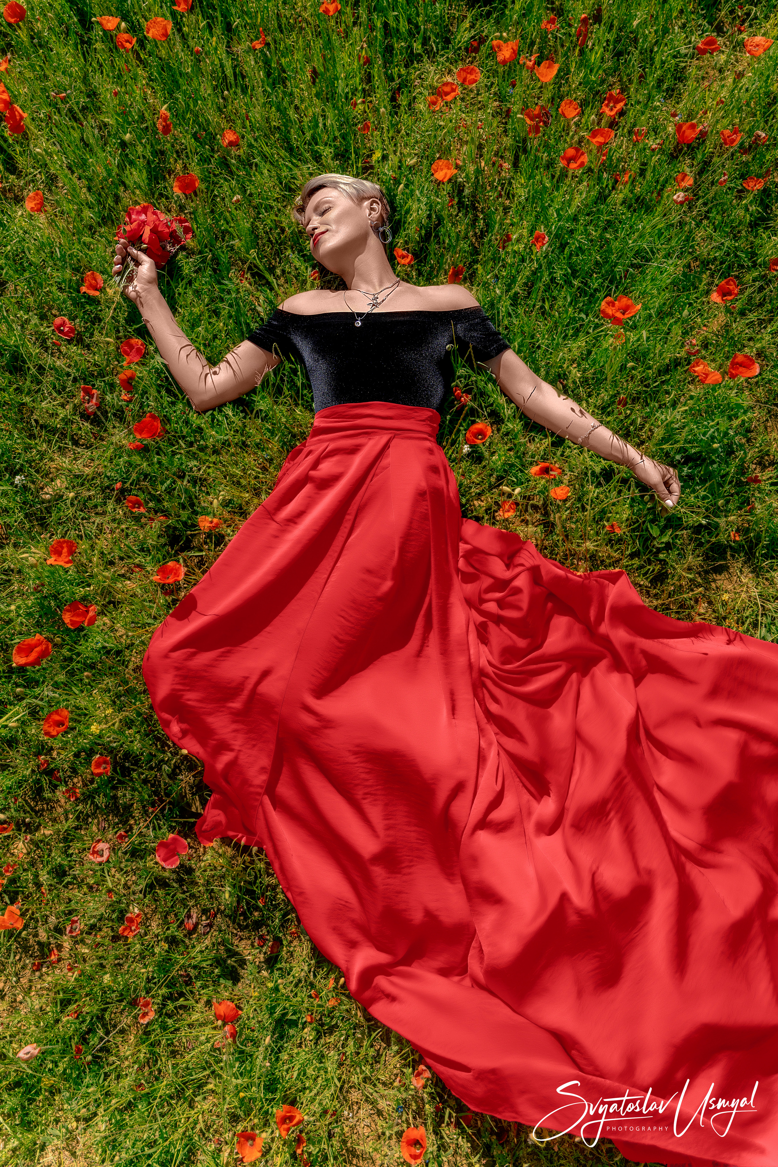 Poppy field. Photographer @ Studio | Barcelona — Svyatoslav Usmyal