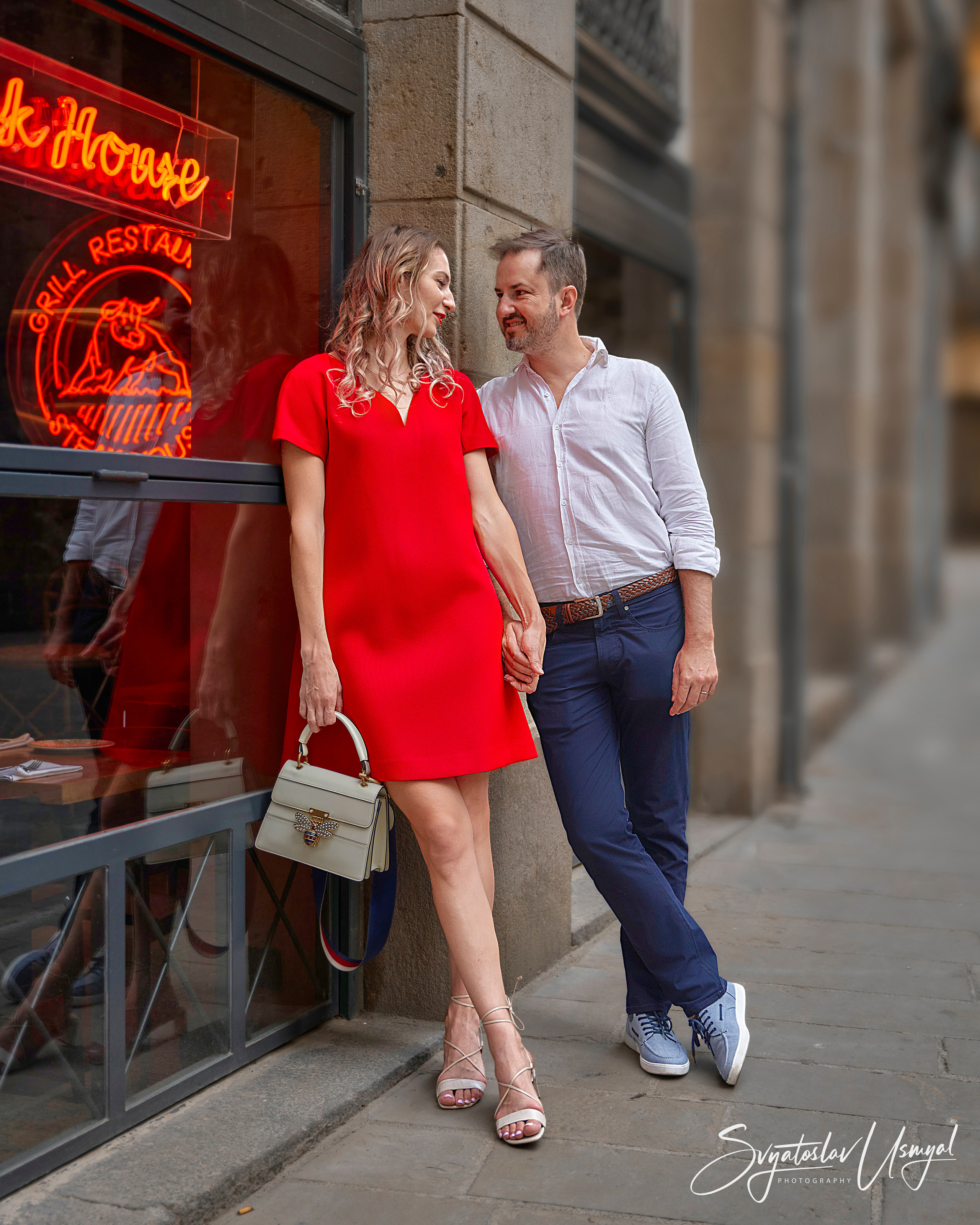 Love Story in Barcelona. Photographer @ Studio | Barcelona — Svyatoslav Usmyal