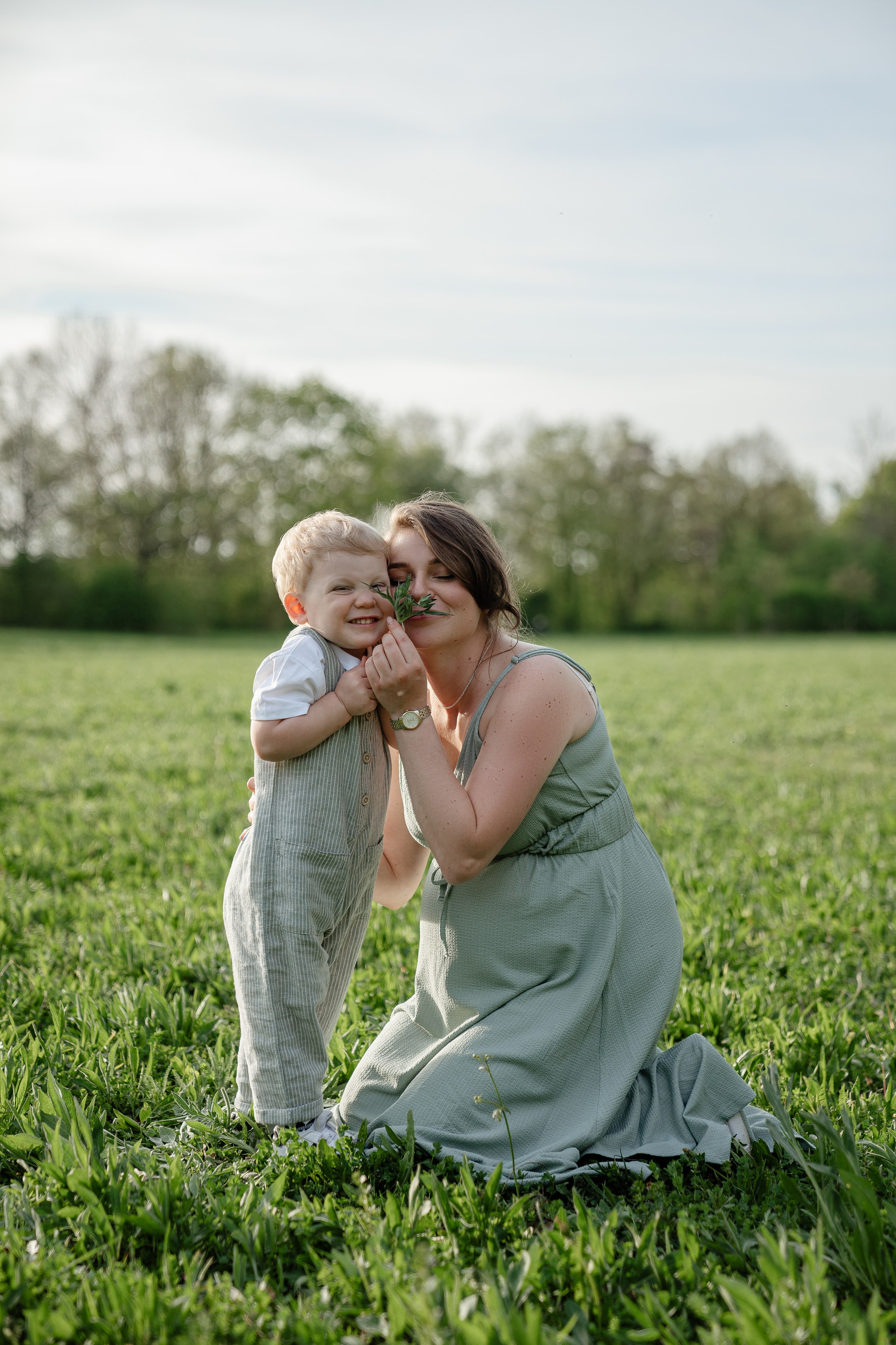Babybauchshooting. Hochzeitfotografin Daria Faletssky