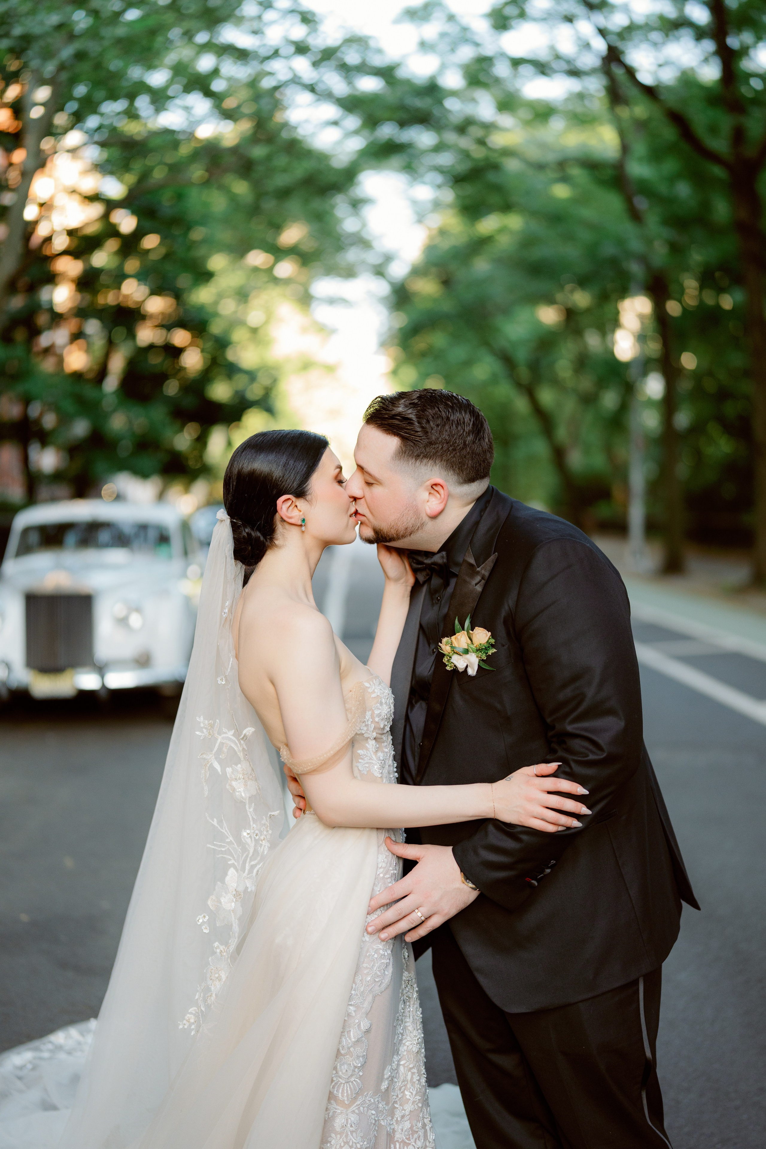 Monique and Robert’s Elegant Wedding at the Beekman Hotel. Wedding photographer and videographer New York | New Jersey