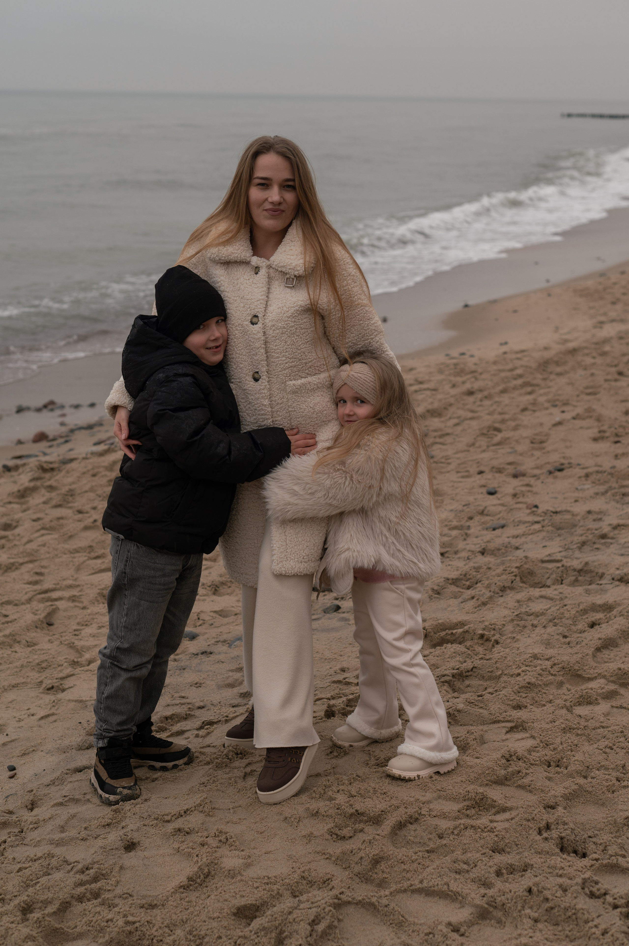 Семейная фотосессия мама и дети Калининград Зеленоградск. Фотограф в Калининграде Анна Пошкус