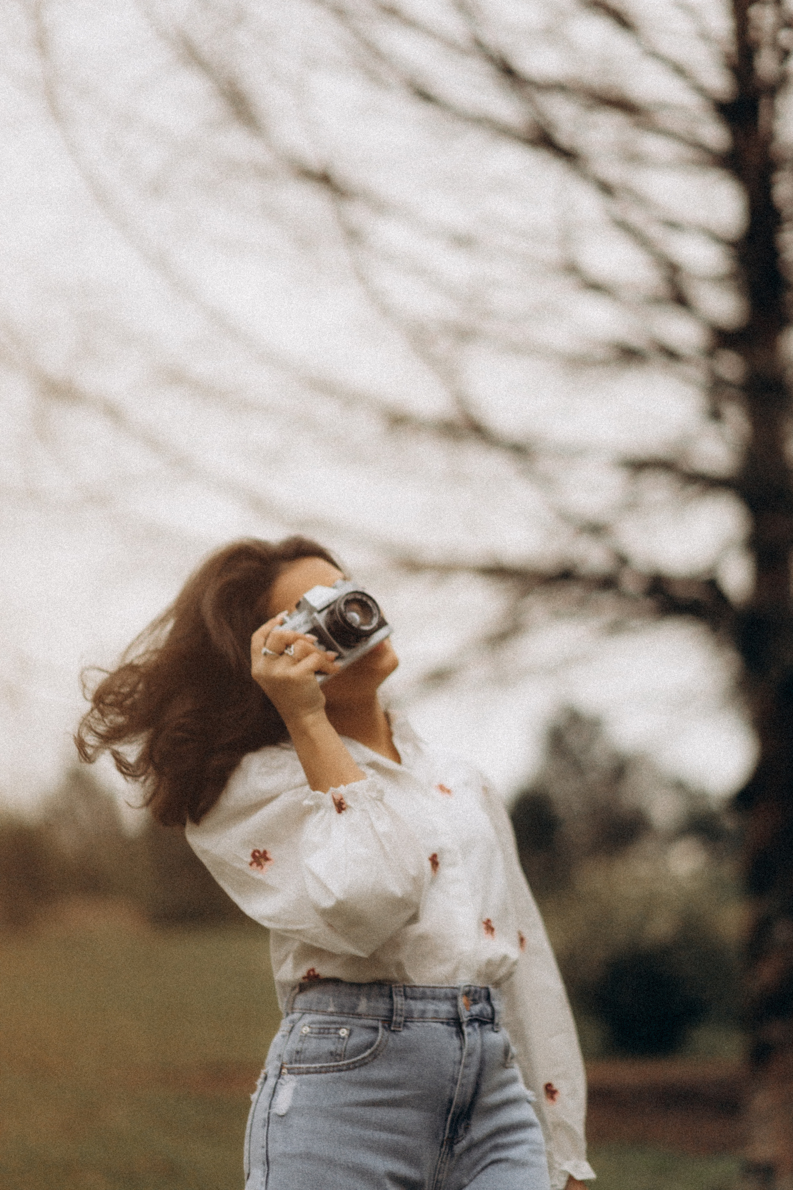 Entre flores e cafés. Lídia Cabral Fotografia | Fotógrafa de casais e famílias em Gramado RS