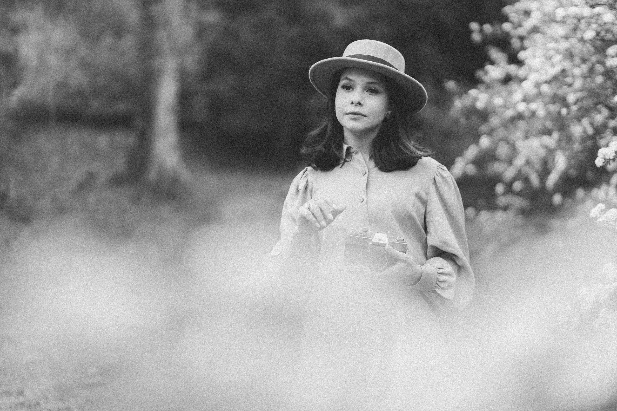 Entre flores e cafés. Lídia Cabral Fotografia | Fotógrafa de casais e famílias em Gramado RS