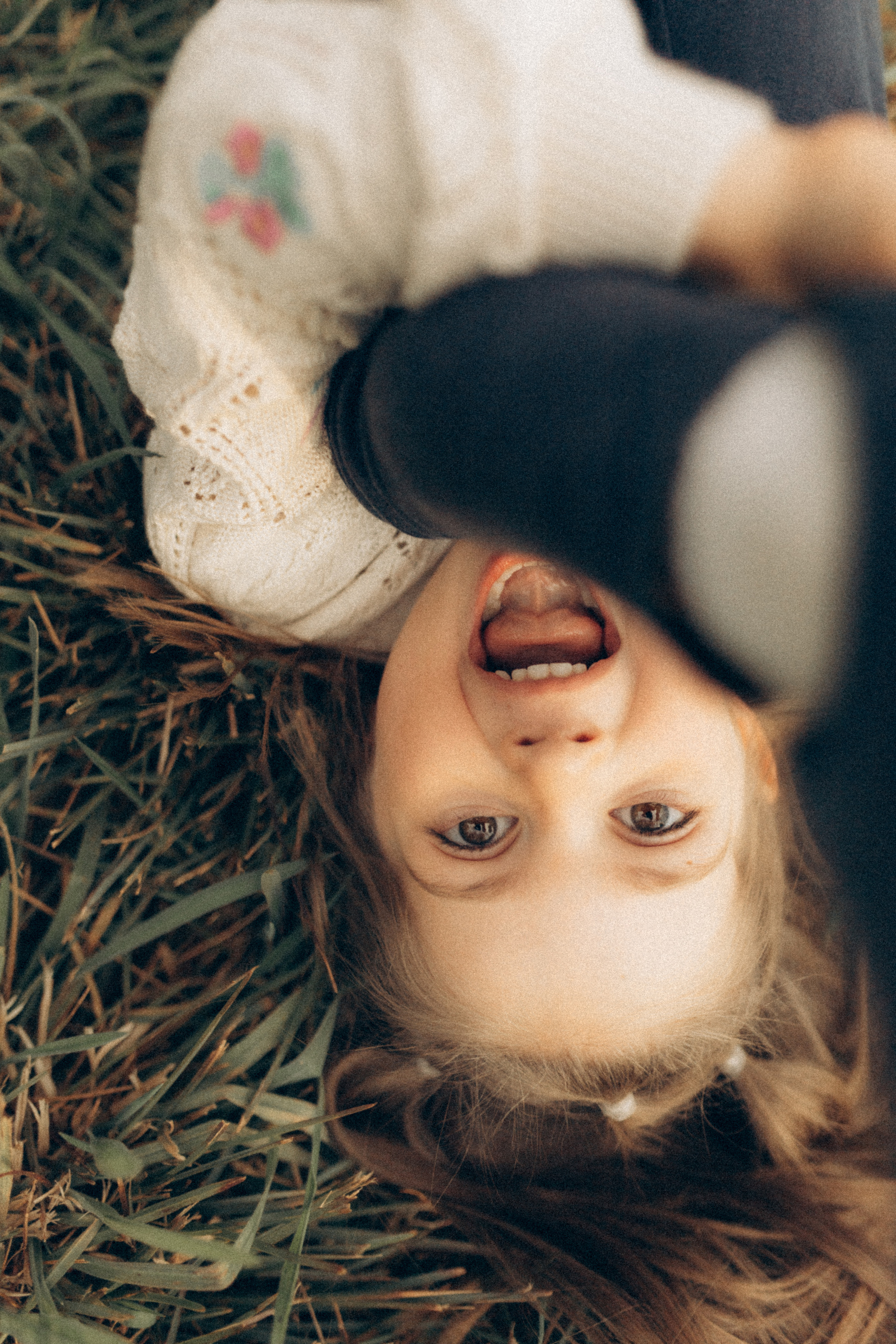 Um pôr-do-Sol inesquecível. Lídia Cabral Fotografia | Fotógrafa de casais e famílias em Gramado RS