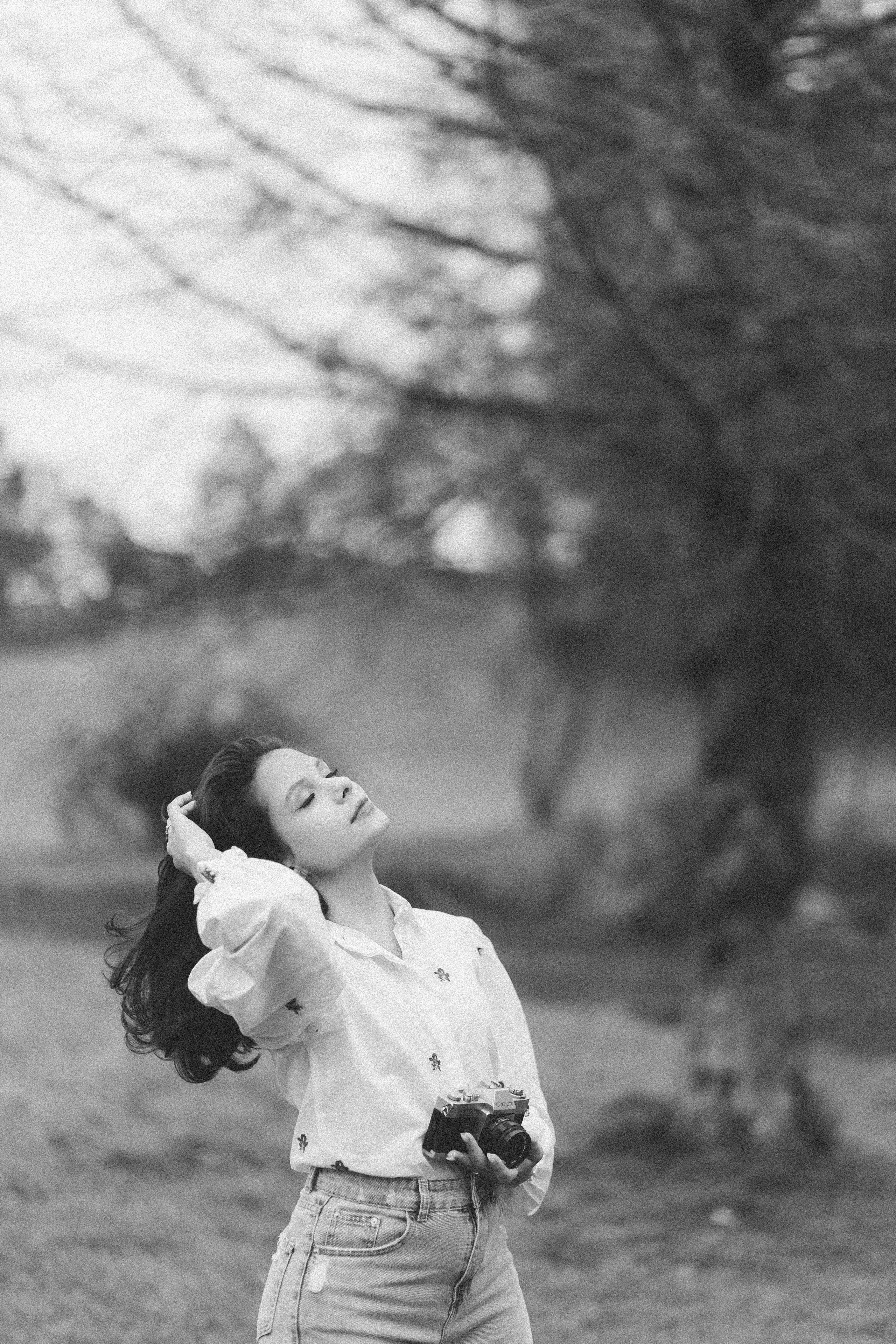 Entre flores e cafés. Lídia Cabral Fotografia | Fotógrafa de casais e famílias em Gramado RS