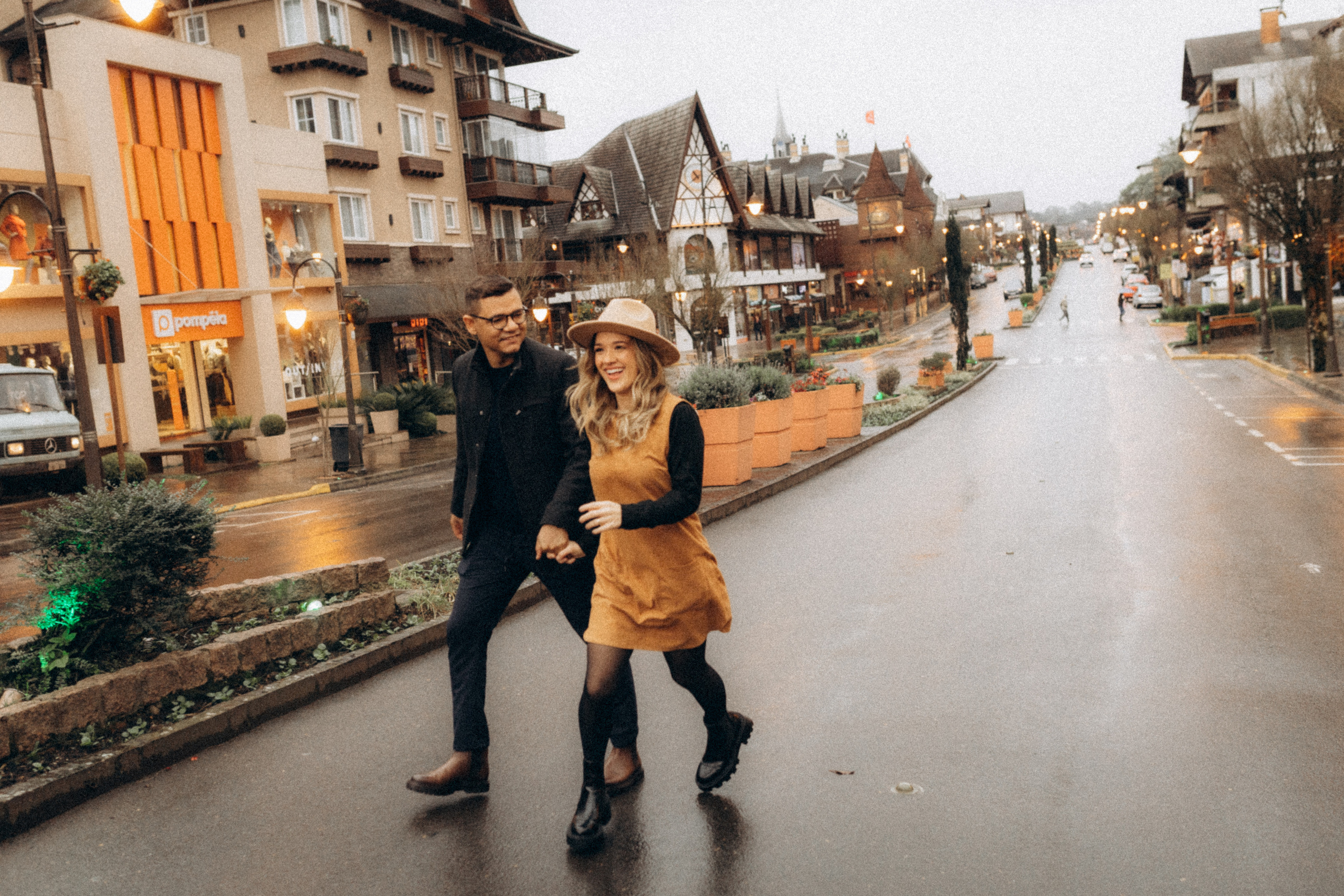 Um passeio apaixonante. Lídia Cabral Fotografia | Fotógrafa de casais e famílias em Gramado RS
