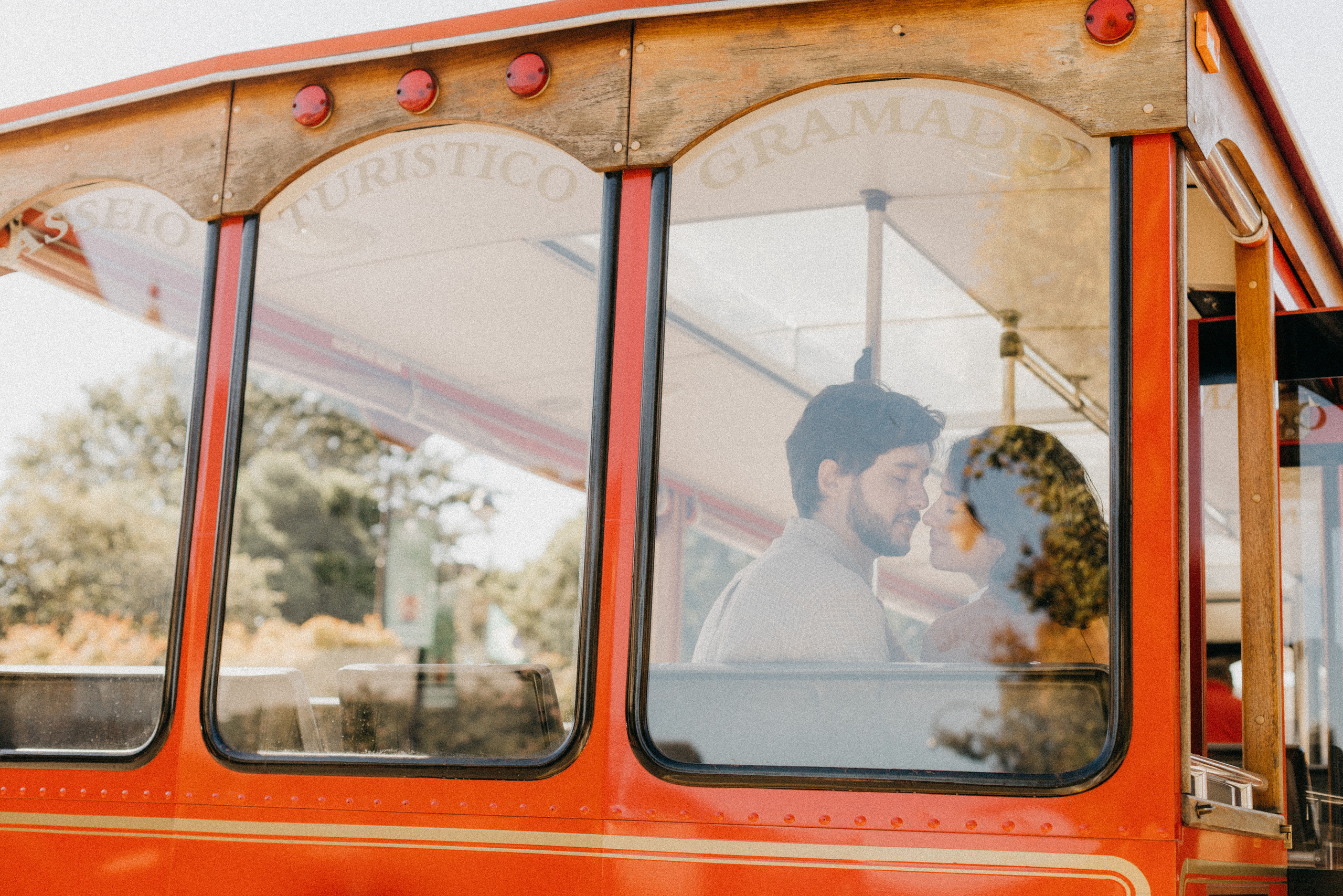 Pelas ruas de Gramado. Lídia Cabral Fotografia | Fotógrafa de casais e famílias em Gramado RS