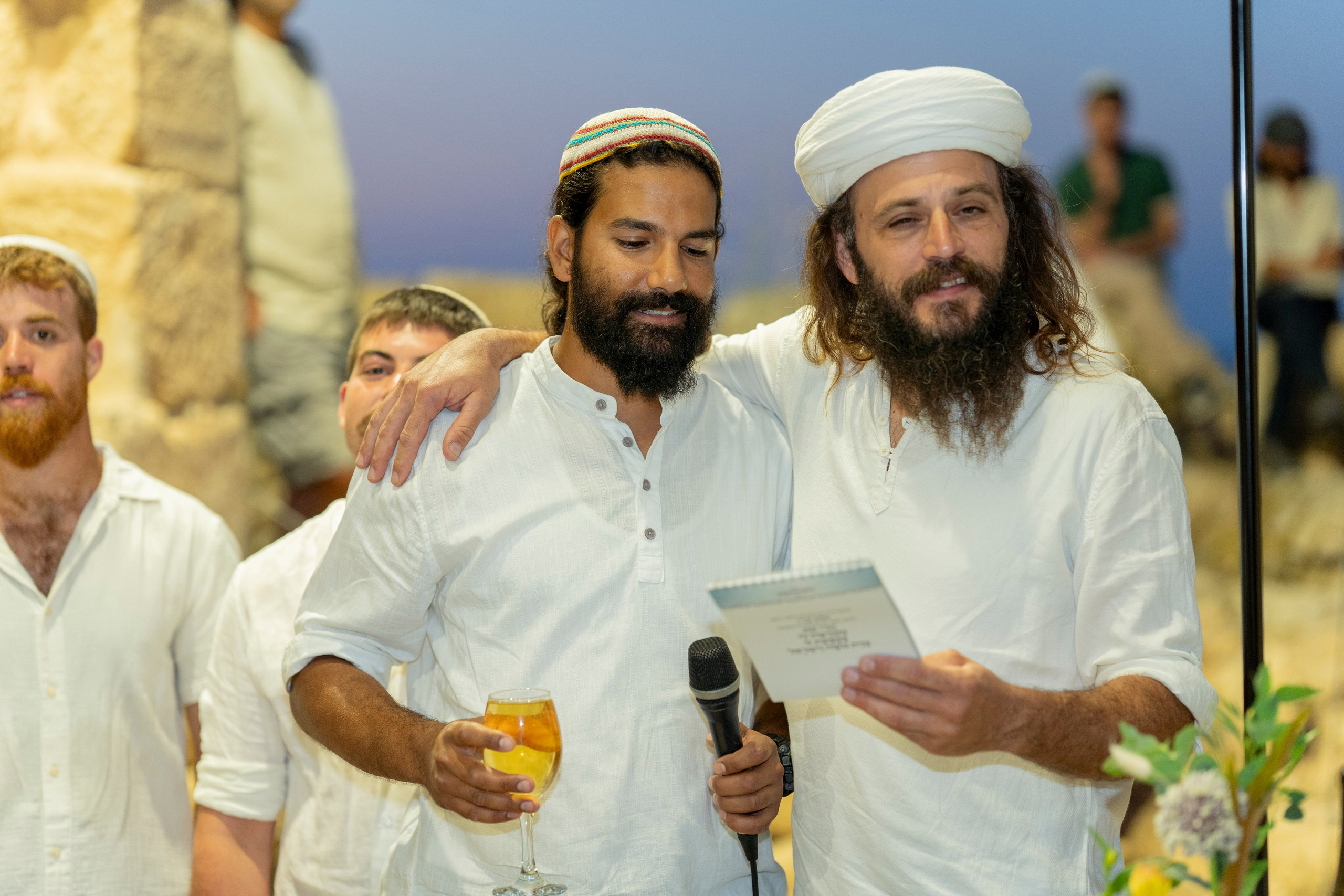 עדן ושלהבת. יוסף מזרחי צילום חתונה, ברית וזוגיות. צלם מקצועי שאוהב להוציא אתכם הכי יפים ברגעים הכי מרגשים