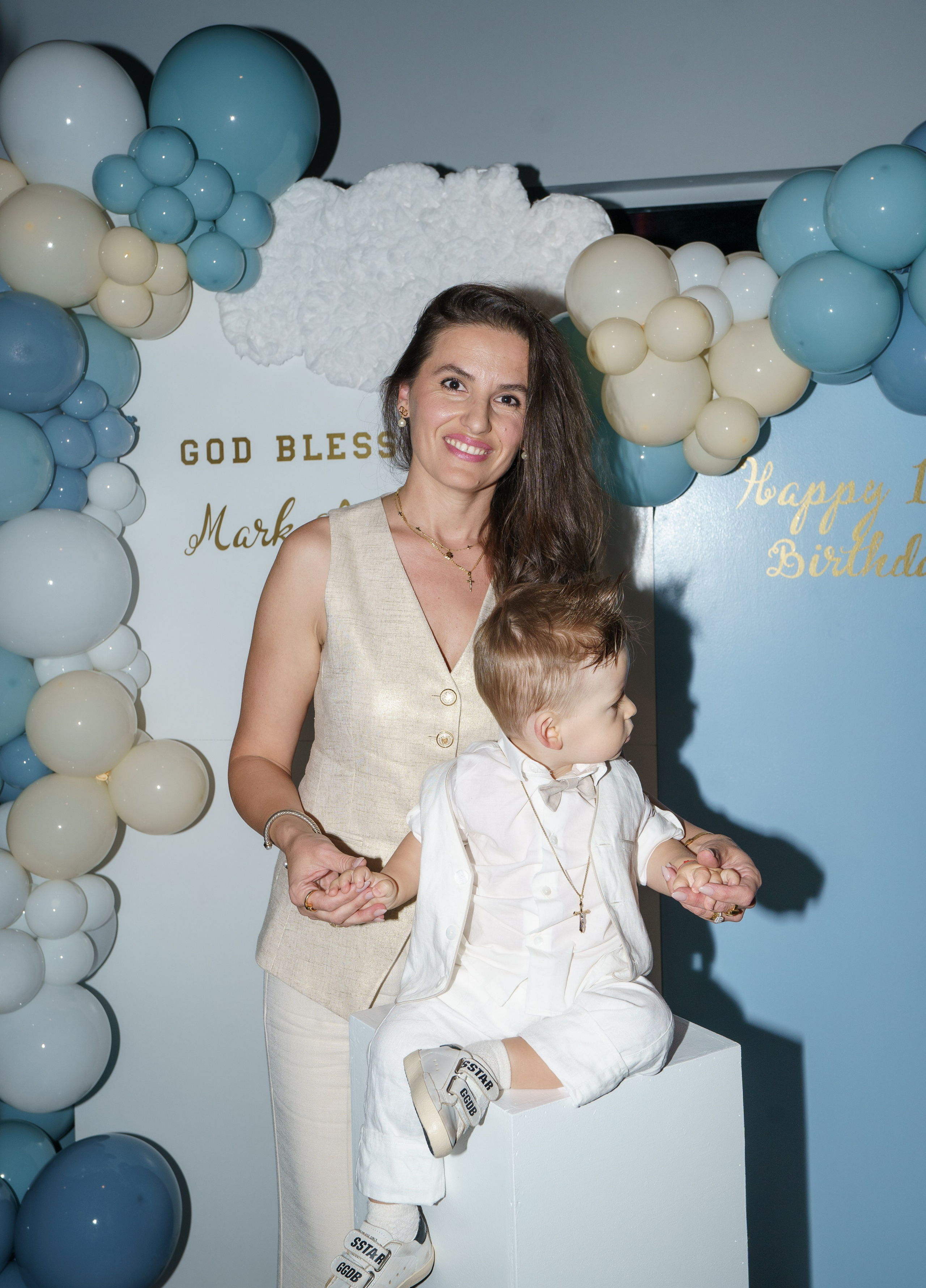 Baby shower. New York + travel photographer