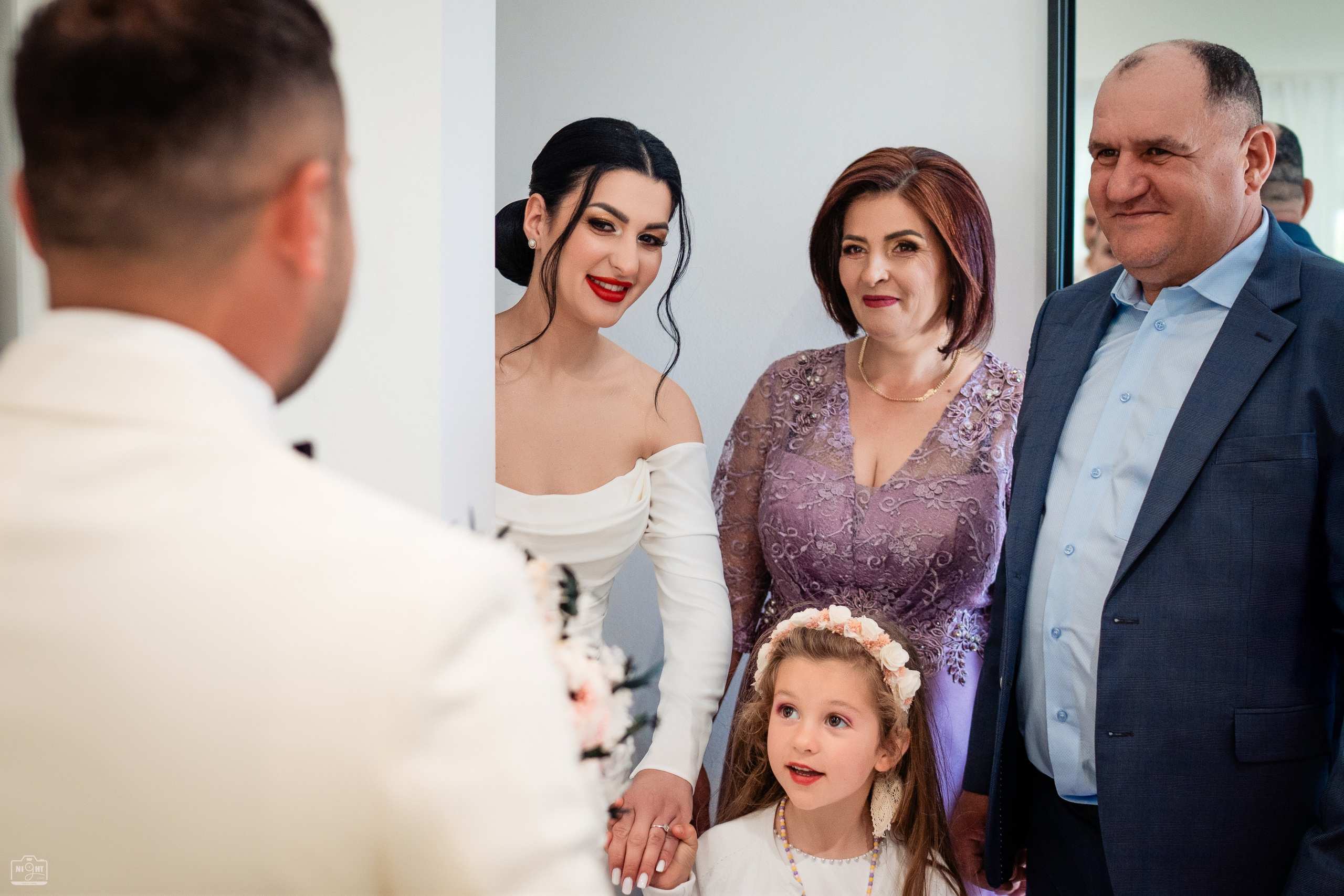 Iulian Arsinte | Fotograf de Nunta | R+E. Iulian Arsinte - Fotograf de Nunta - Neamt, Bacau, Suceava, Iasi