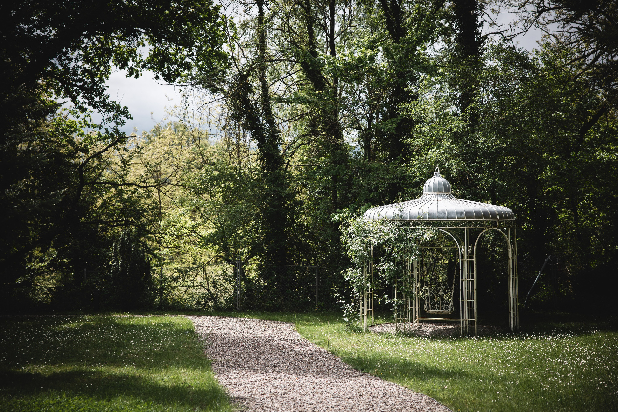 Tuscany Wedding Villa La Commenda Concordia. Professional wedding photographer in Copenhagen, Denmark — Julia Byron