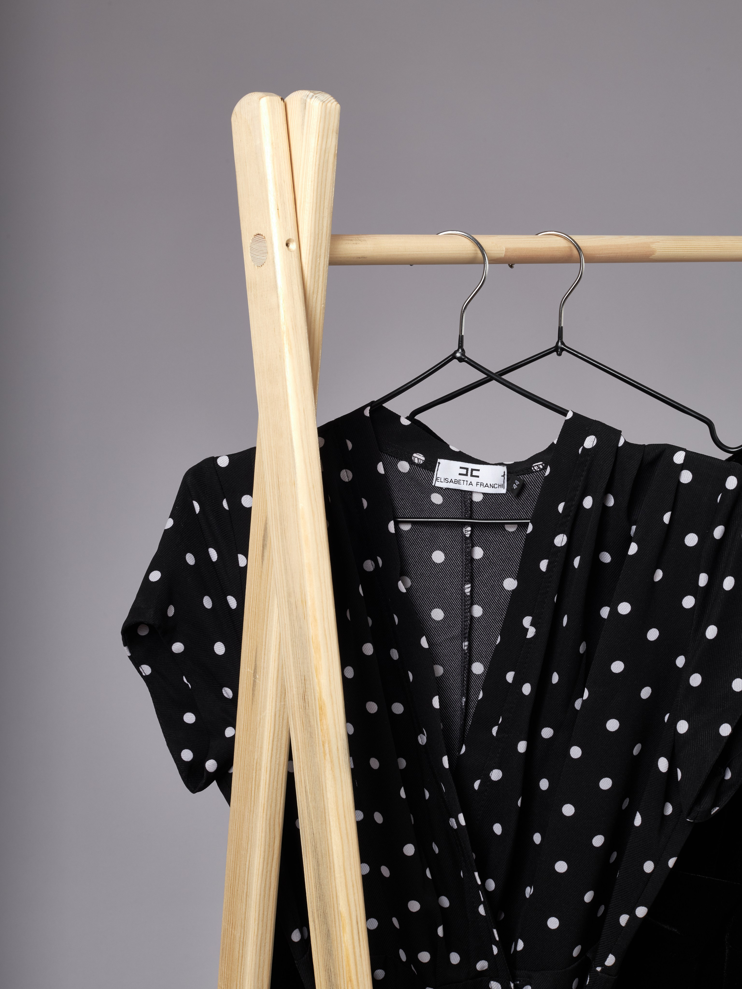 Мебель. Предметная фотосъемка в Алматы. Студия фото и видео съемки товаров