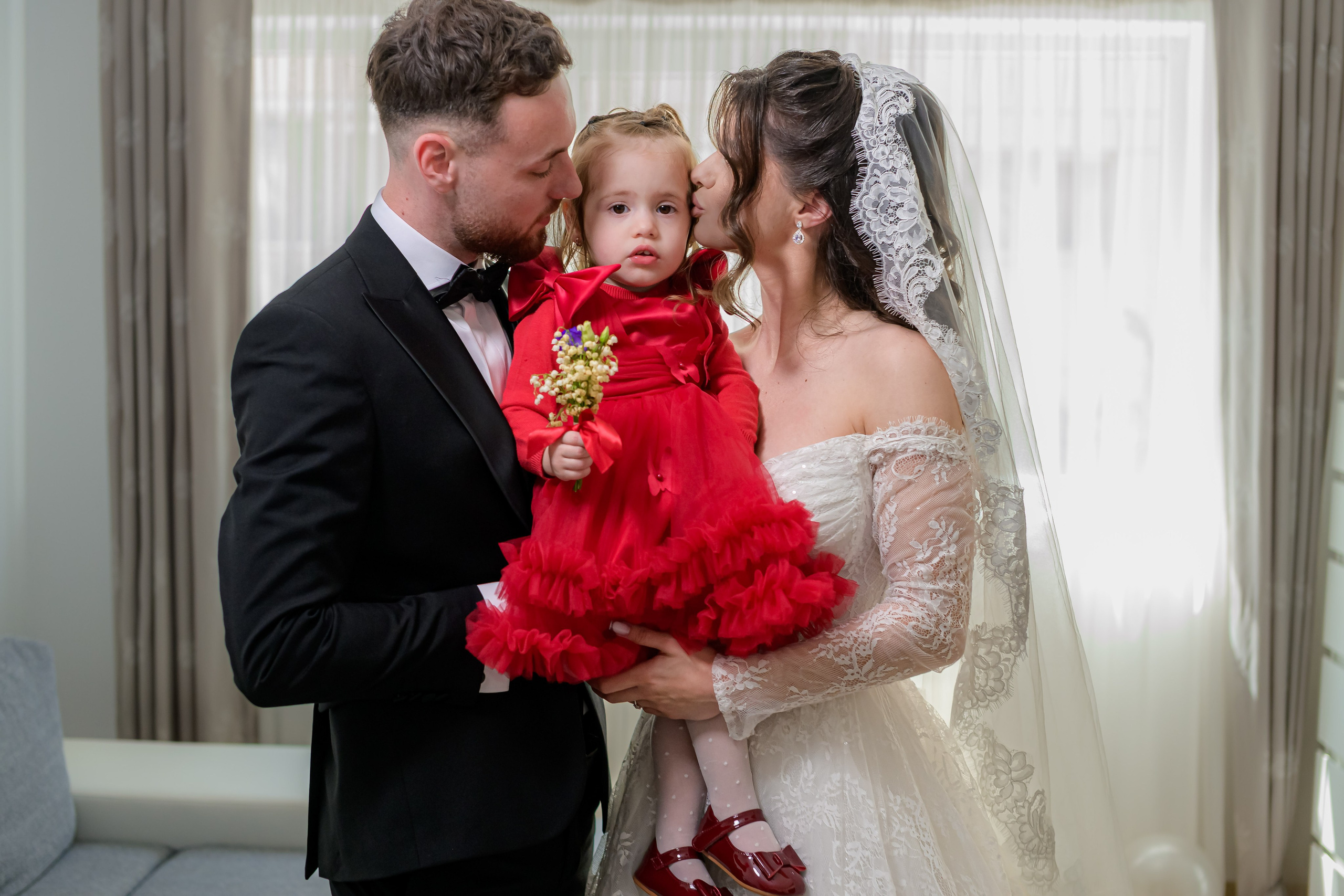Alexandra & Cosmin. Vladimir Constantinescu - Fotograf de nunta Constanta