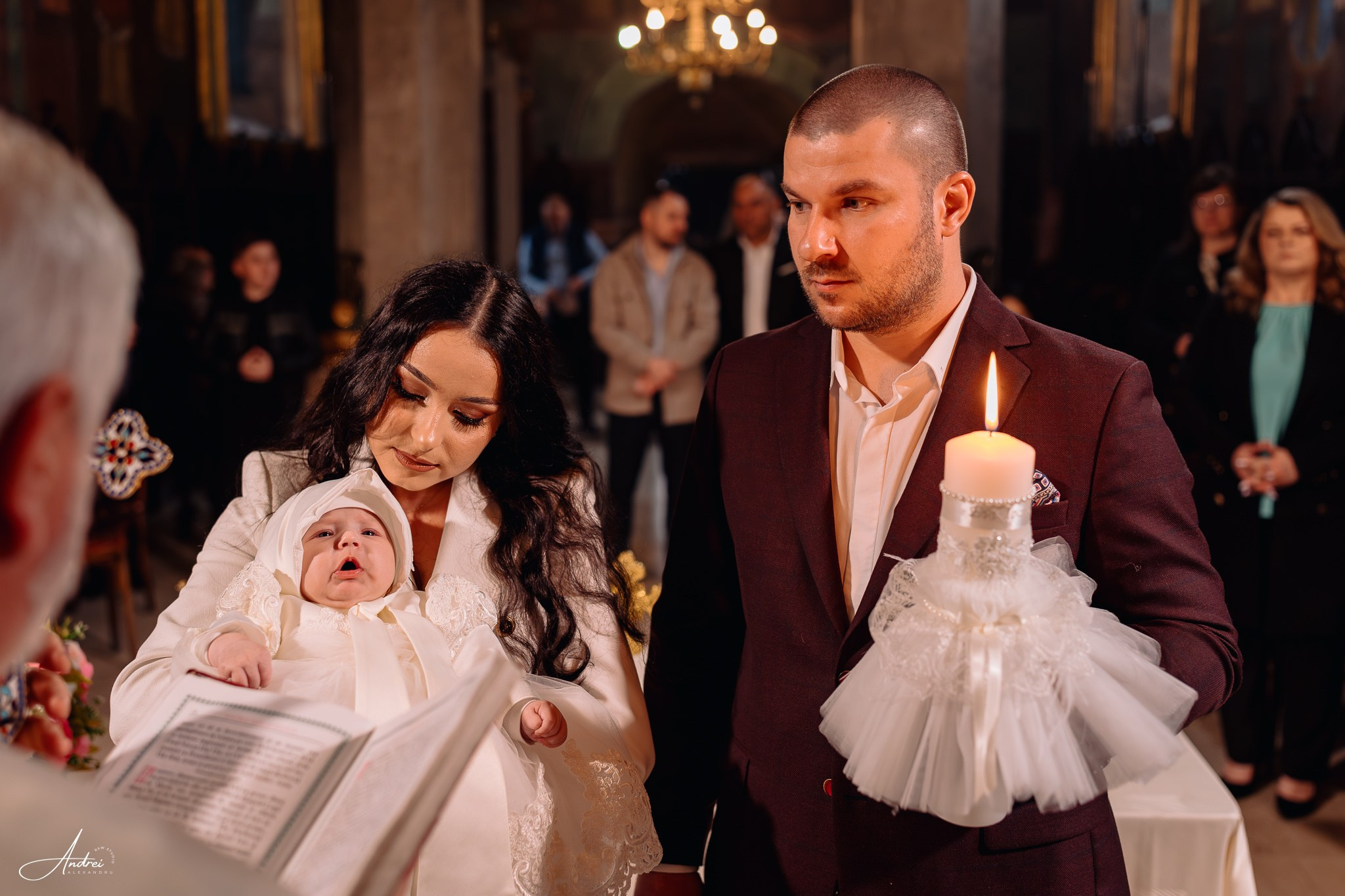 Eva Ioana. Raw Studio. Fotograful tau de nunta!