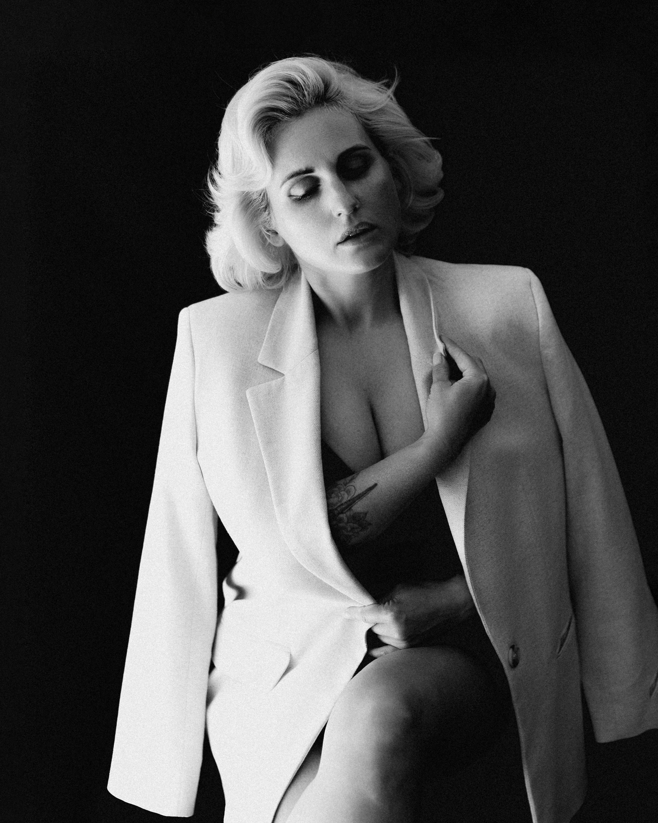 Natürliches Frauenporträt in Andernach – professionelle Fotografie für Frauen