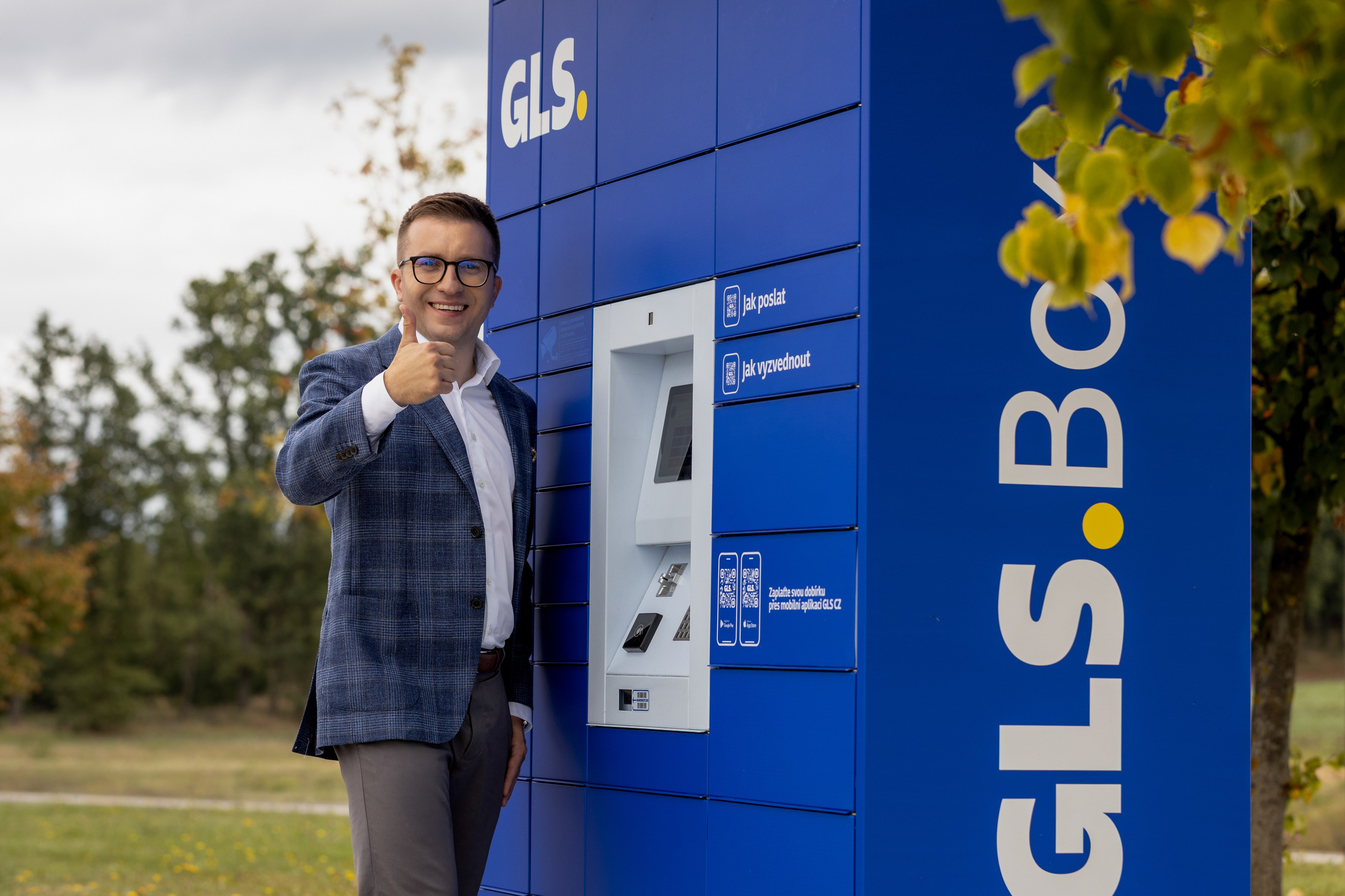 Korporátní a firemní fotografie. Dana Lišková — Empathetic Photographer | Introspective Artist |Neurodivergent Coach | Founder of Artepy.cz