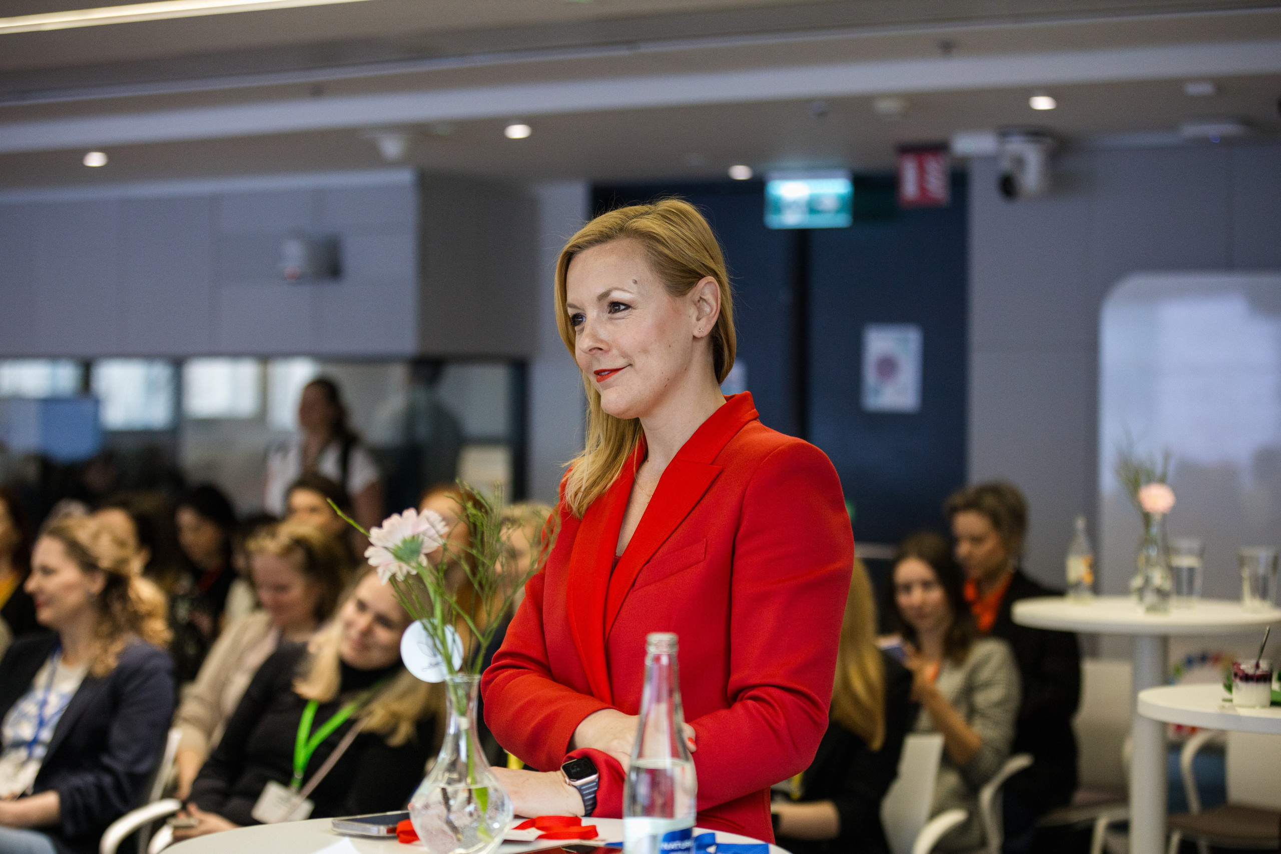 Eventová fotografie. Dana Lišková — Empatická fotografka | Introspektivní umělkyně | Neurodivergentní koučka| Zakladatelka Artepy.cz