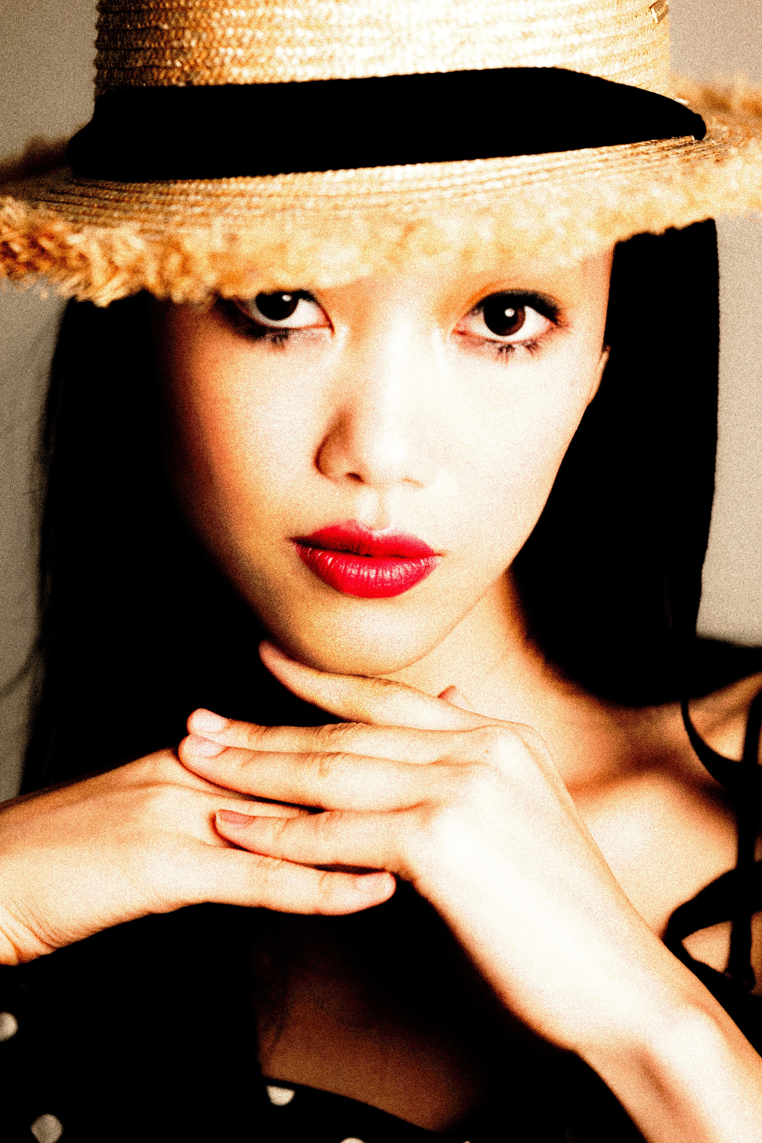 YURI PROJECT. Anna Miyauchi