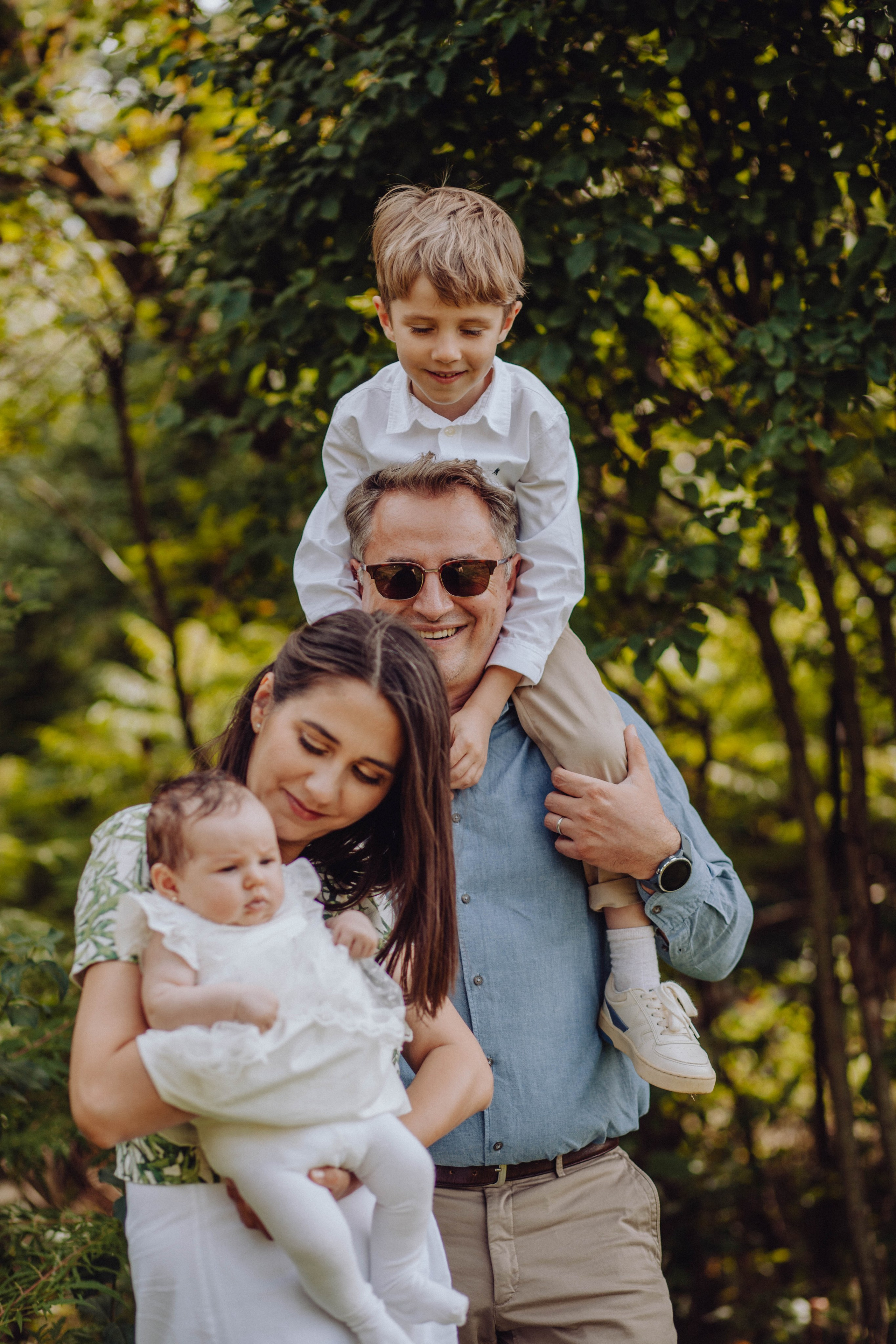 Ana. Wedding & couple photographer from Romania Rut Vetan