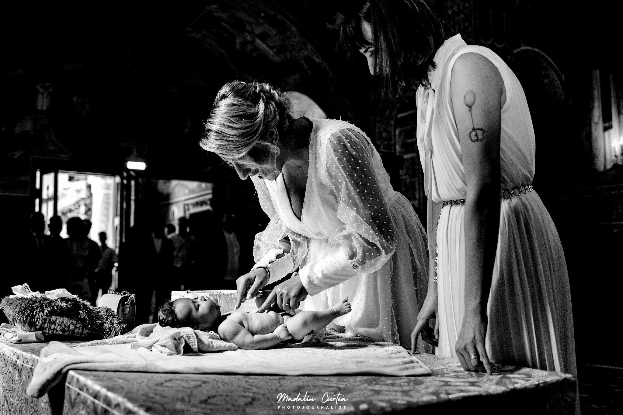 Fotografie botez Sibiu. Mădălin Ciortea - fotograf de nuntă și de familie | Dream Art Events