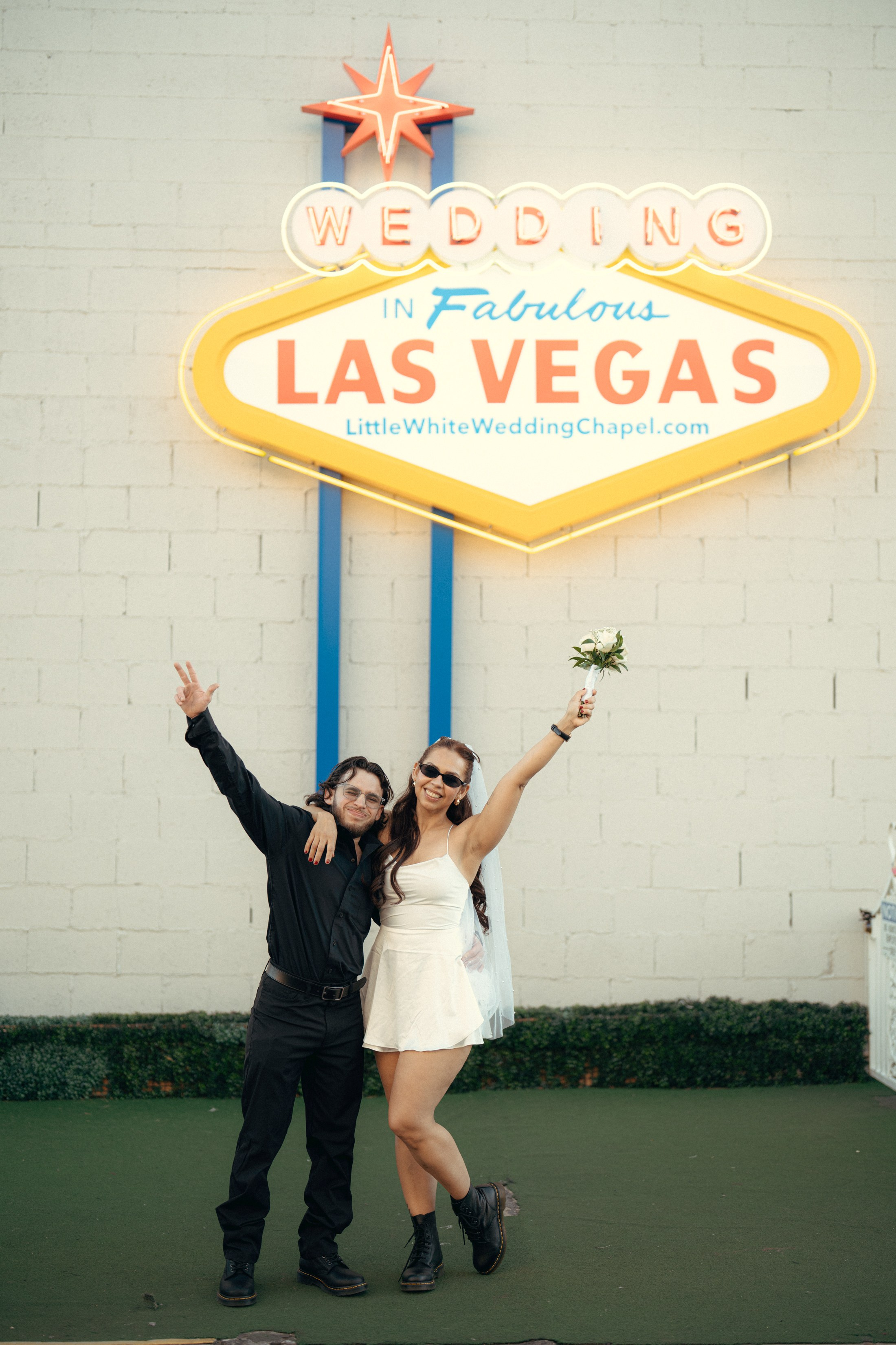 Silvia&Italo. Wedding & elopement photographer Viktoriya Kravtsov. Las Vegas