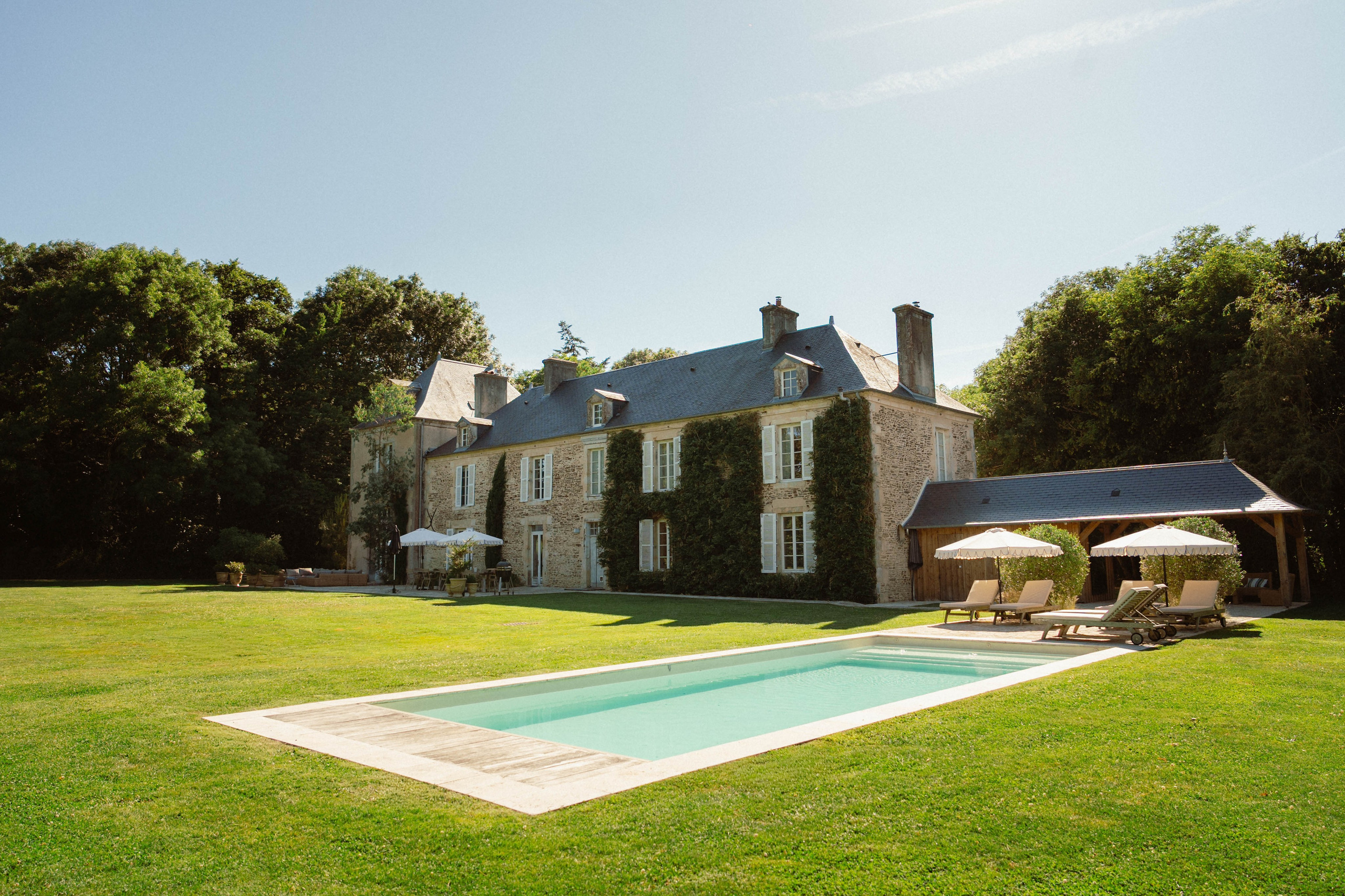La Maison Villeneuve. Weeding photographer / event / portrait