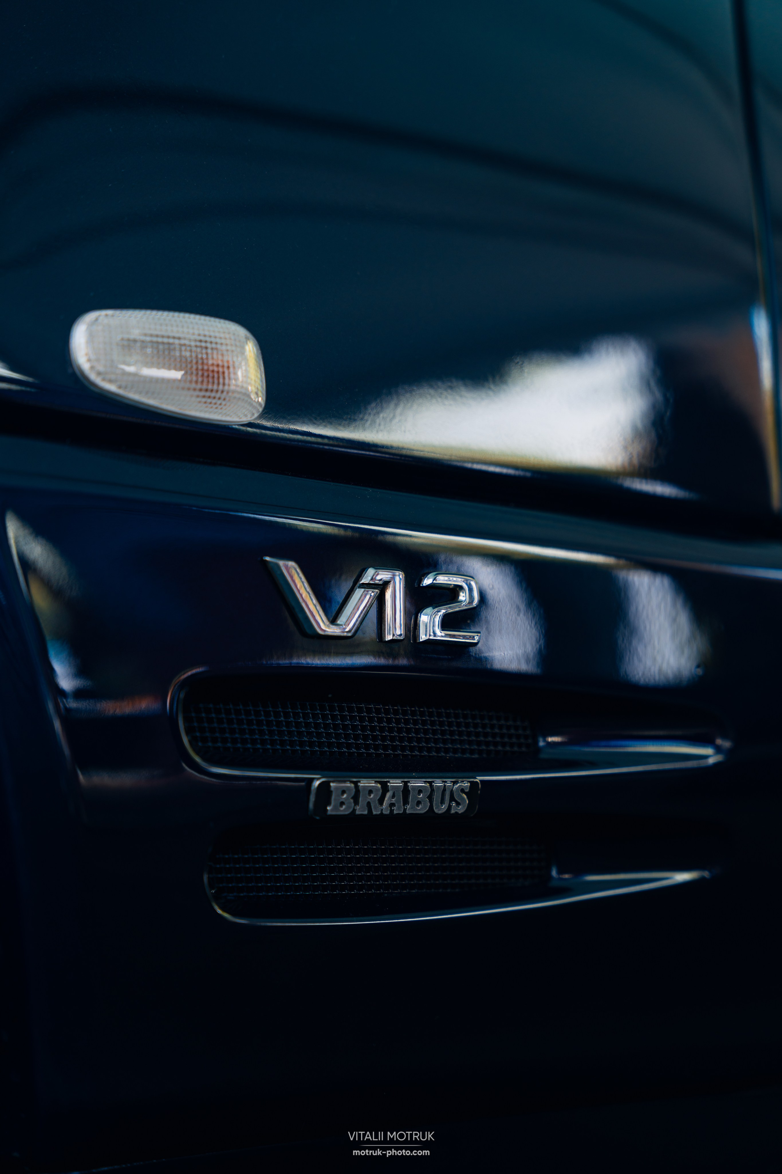 Legends de Nice. Photographe de voitures à Paris — Vitalii Motruk