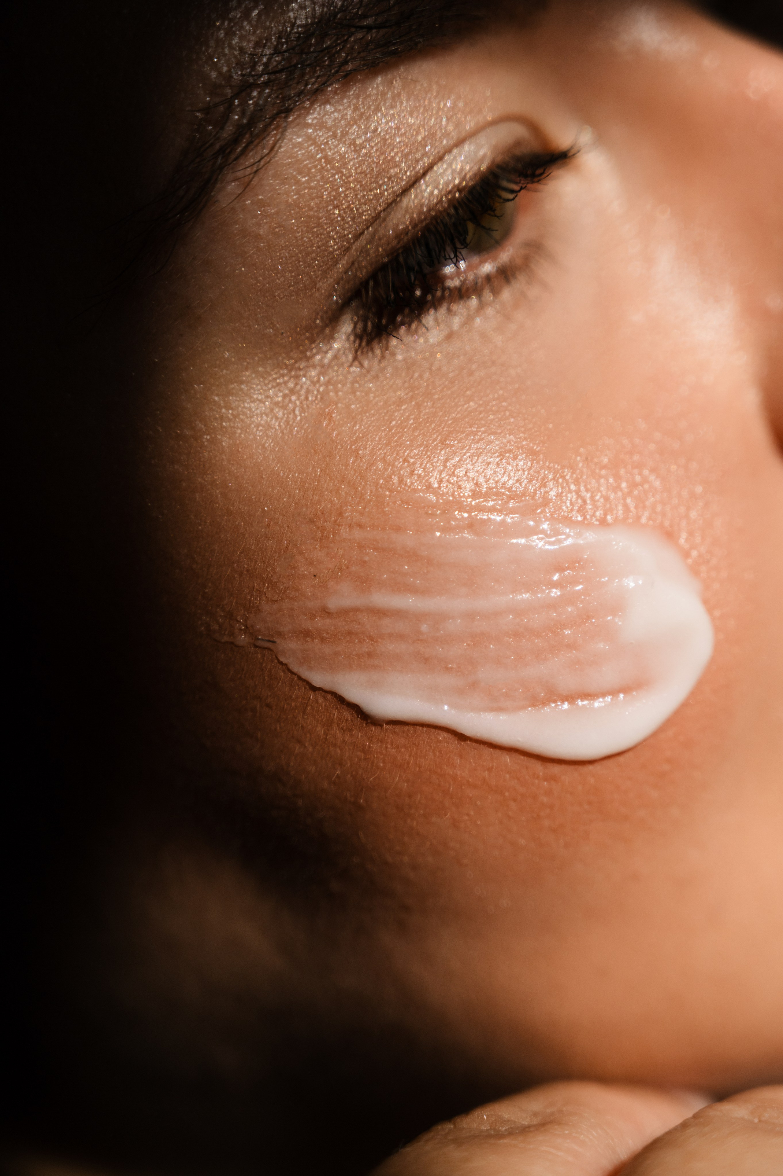 Skin&Care beauty shop. ANNA-MARIA PHOTO CONTENT CREATOR — фотограф, эстет, художник и визуальный эксперт в Instagram, работающий в Праге