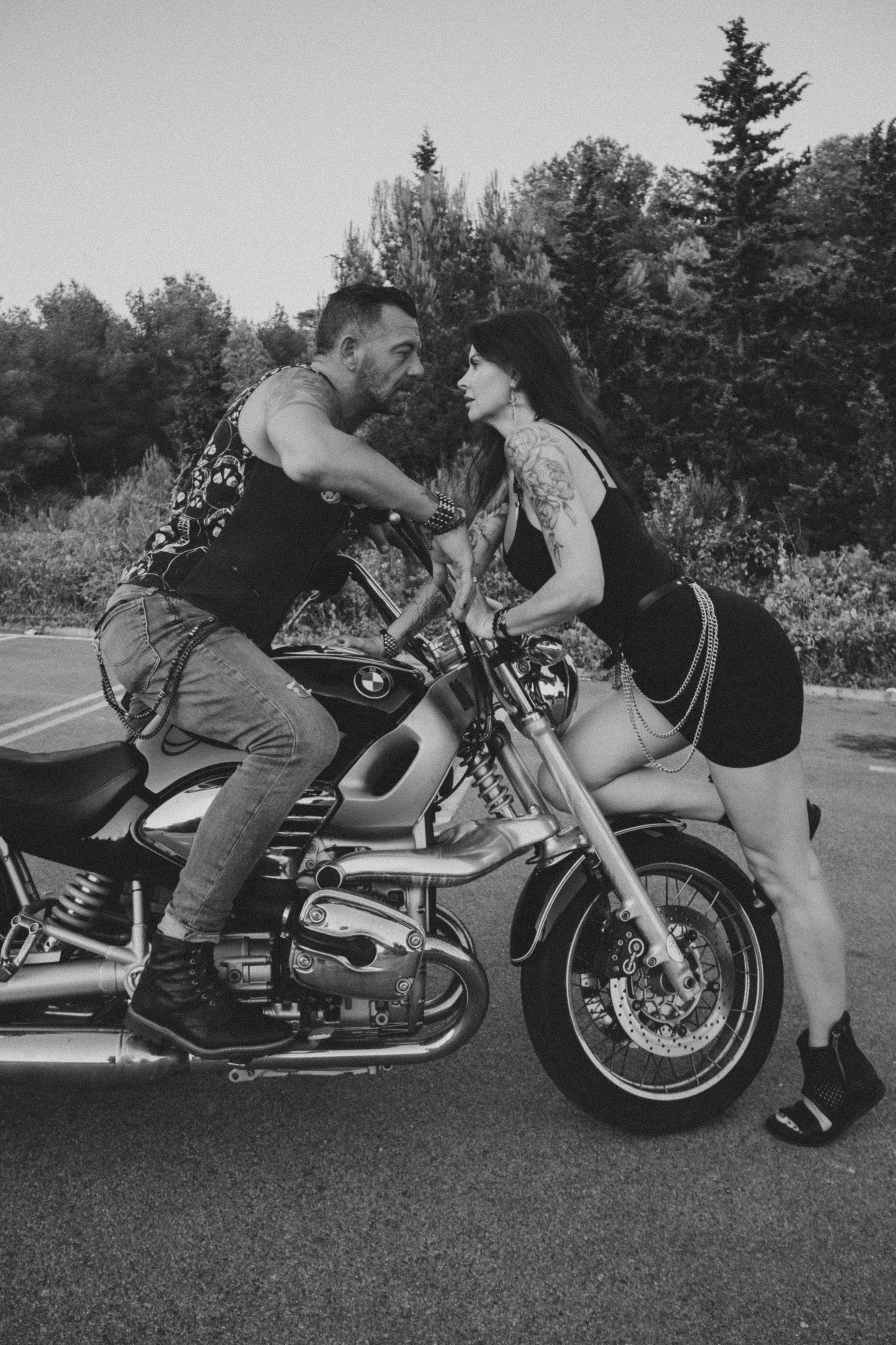 Фотосессия пары на мотоцикле. Профессиональная фотосъемка в Калафелле — Елена Медведева