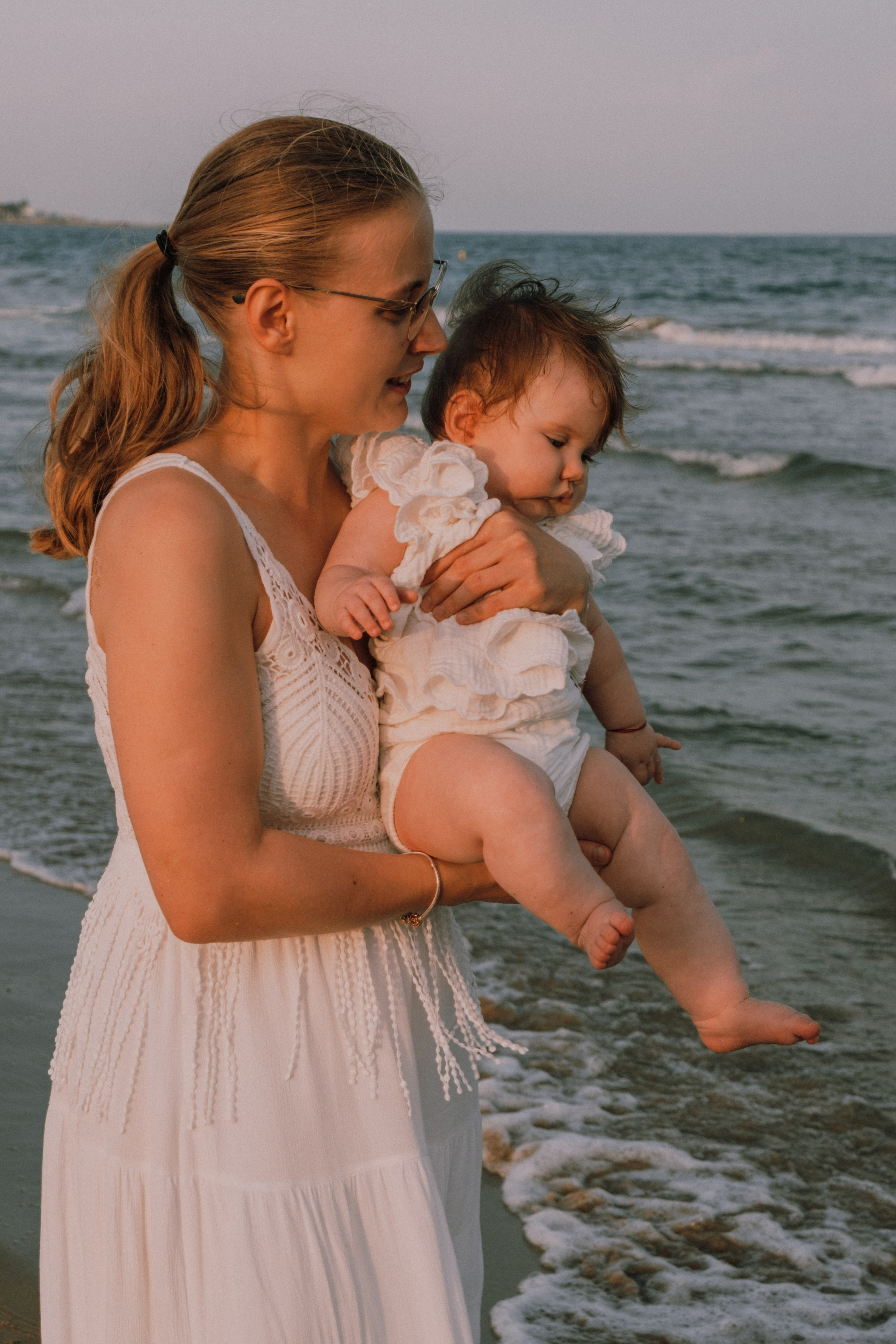 Семейная фотосессия на пляже. Профессиональная фотосъемка в Калафелле — Елена Медведева
