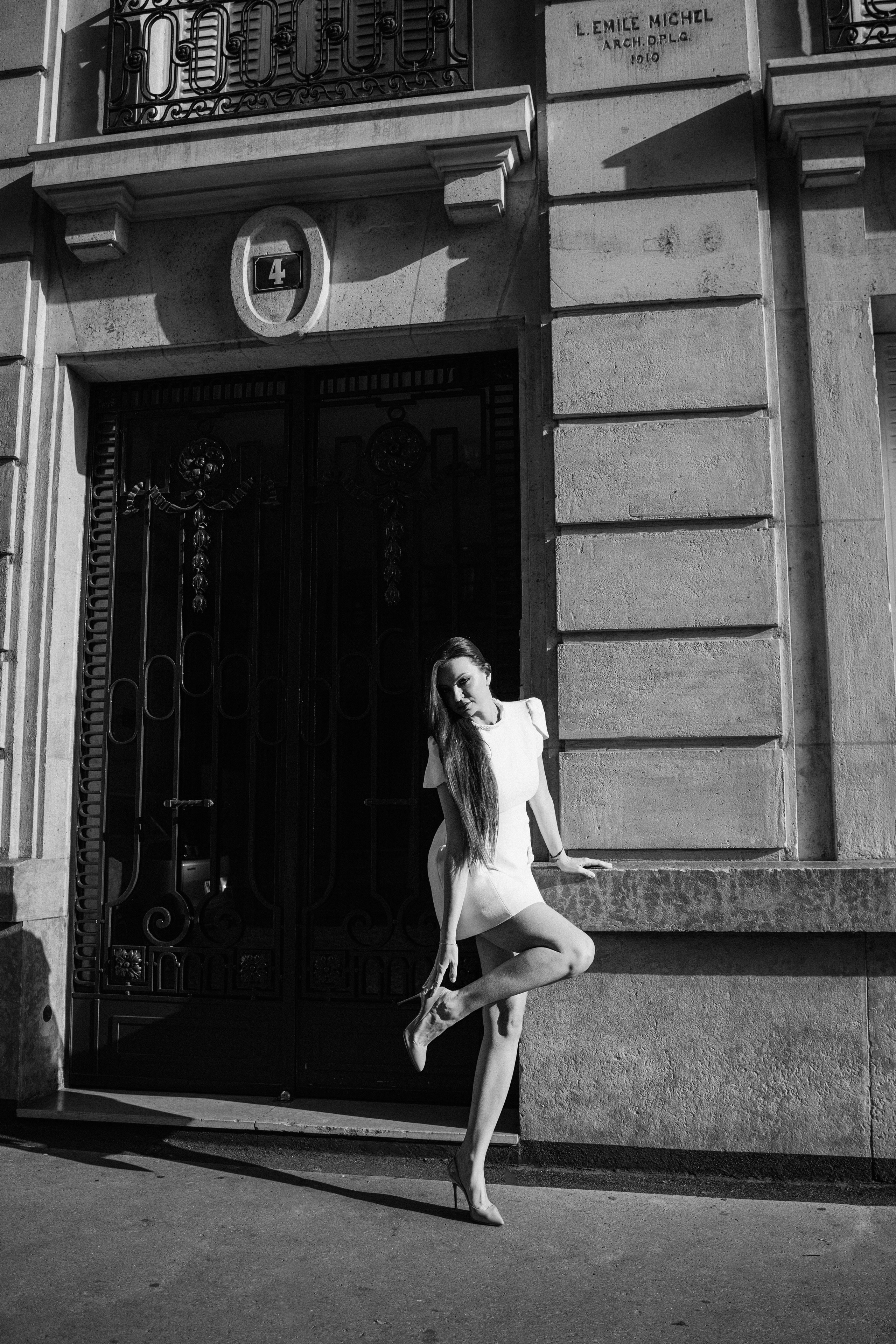 Marijana (1 hour). Photographer in Paris|Solo and groups, portraits & content, couples photo-shoot in Paris at the best locations