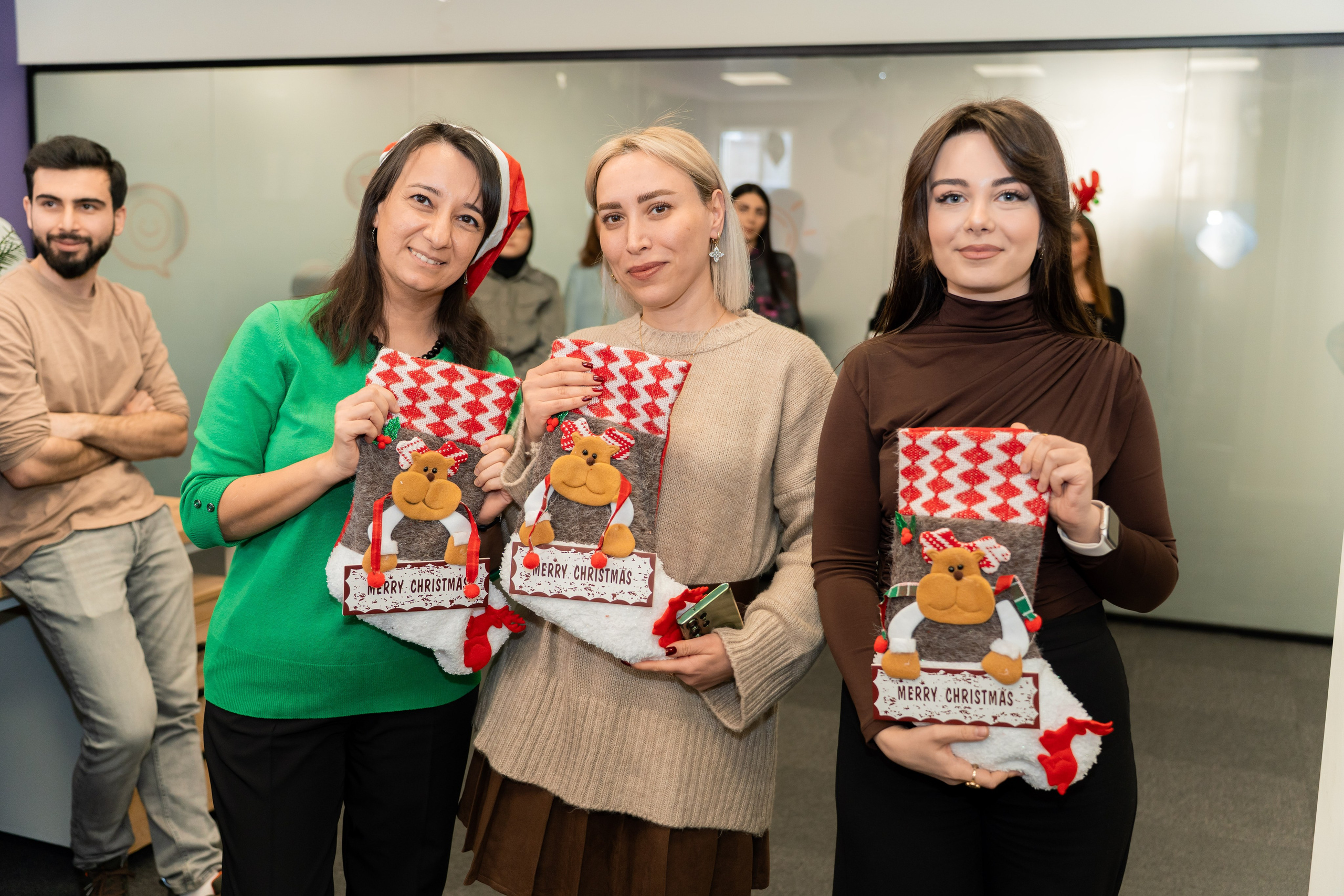 Azəronline şirkətinin yeni il korporativi. Fotoqraf Vəli Məmmədov