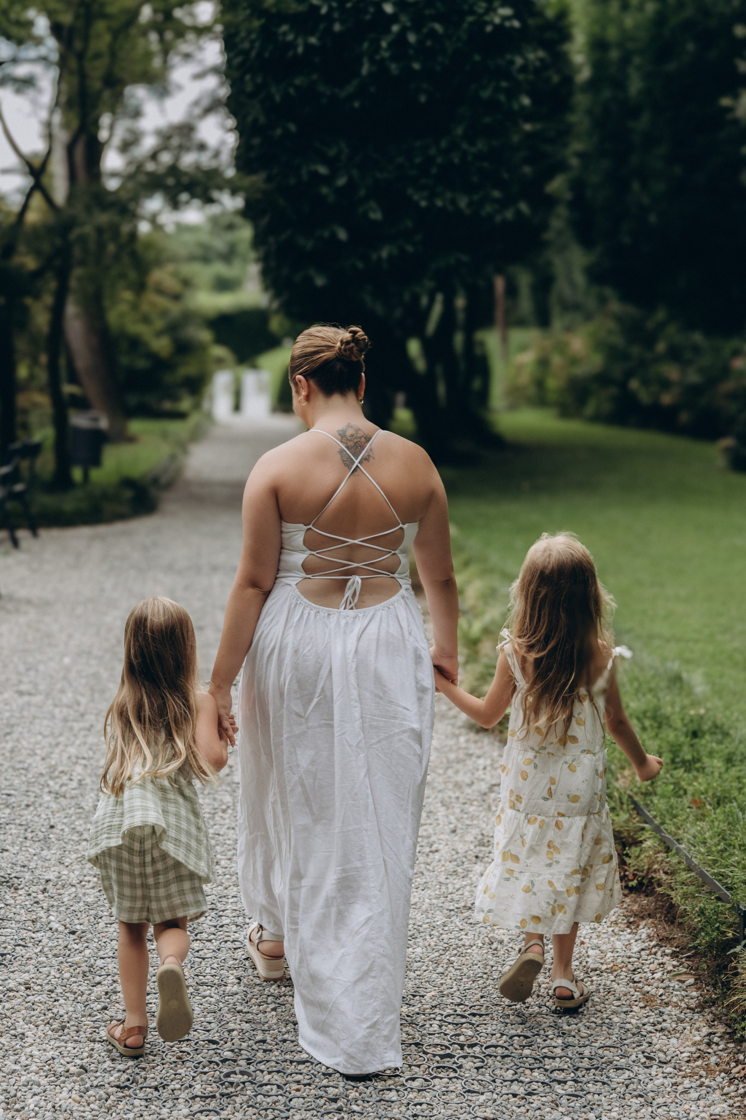 Family moments in Como Lake. PHOTOGRAPHER IN ITALY