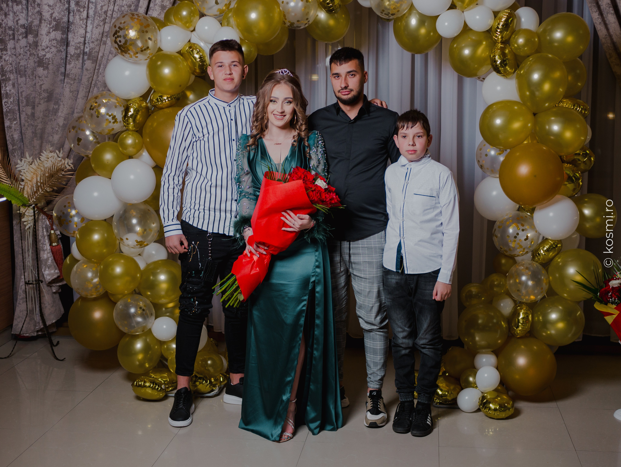 Majorat Andreea. Kosmi