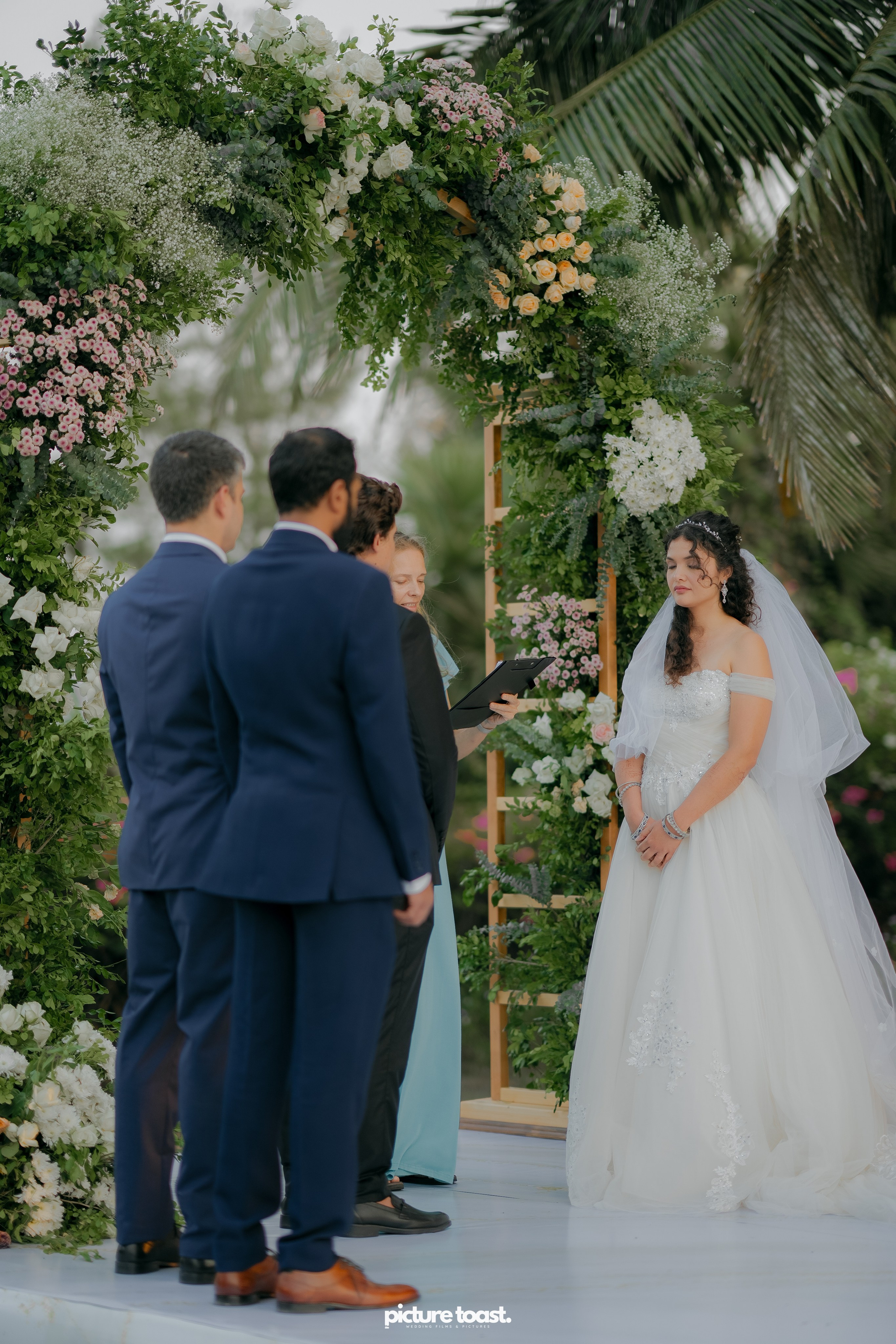 Ayesha & Adam’s English Wedding!. Fine art Wedding Photographers in India & Canada