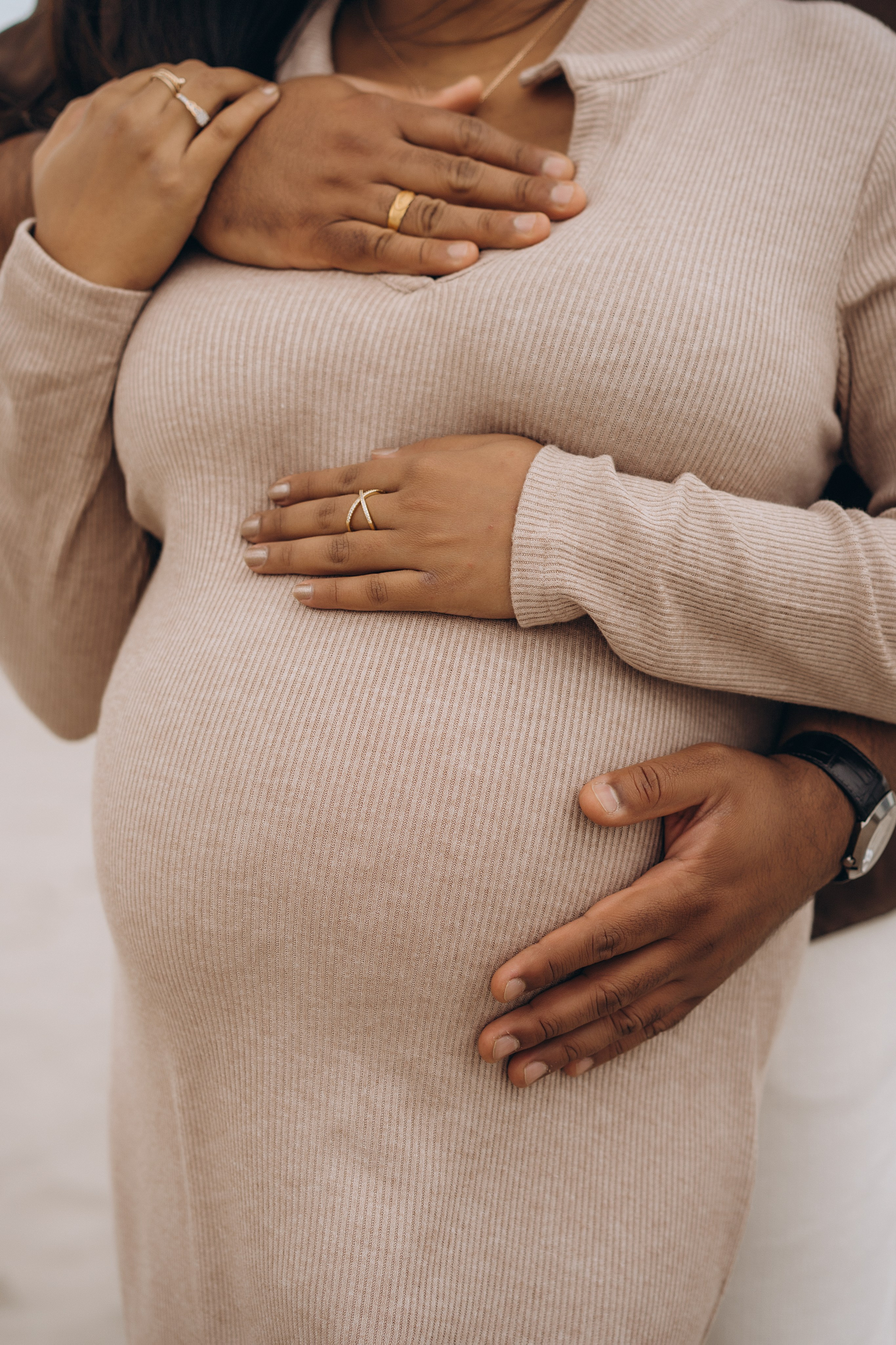 Meera: Bull island. Maternity/Love story/Wedding photographer