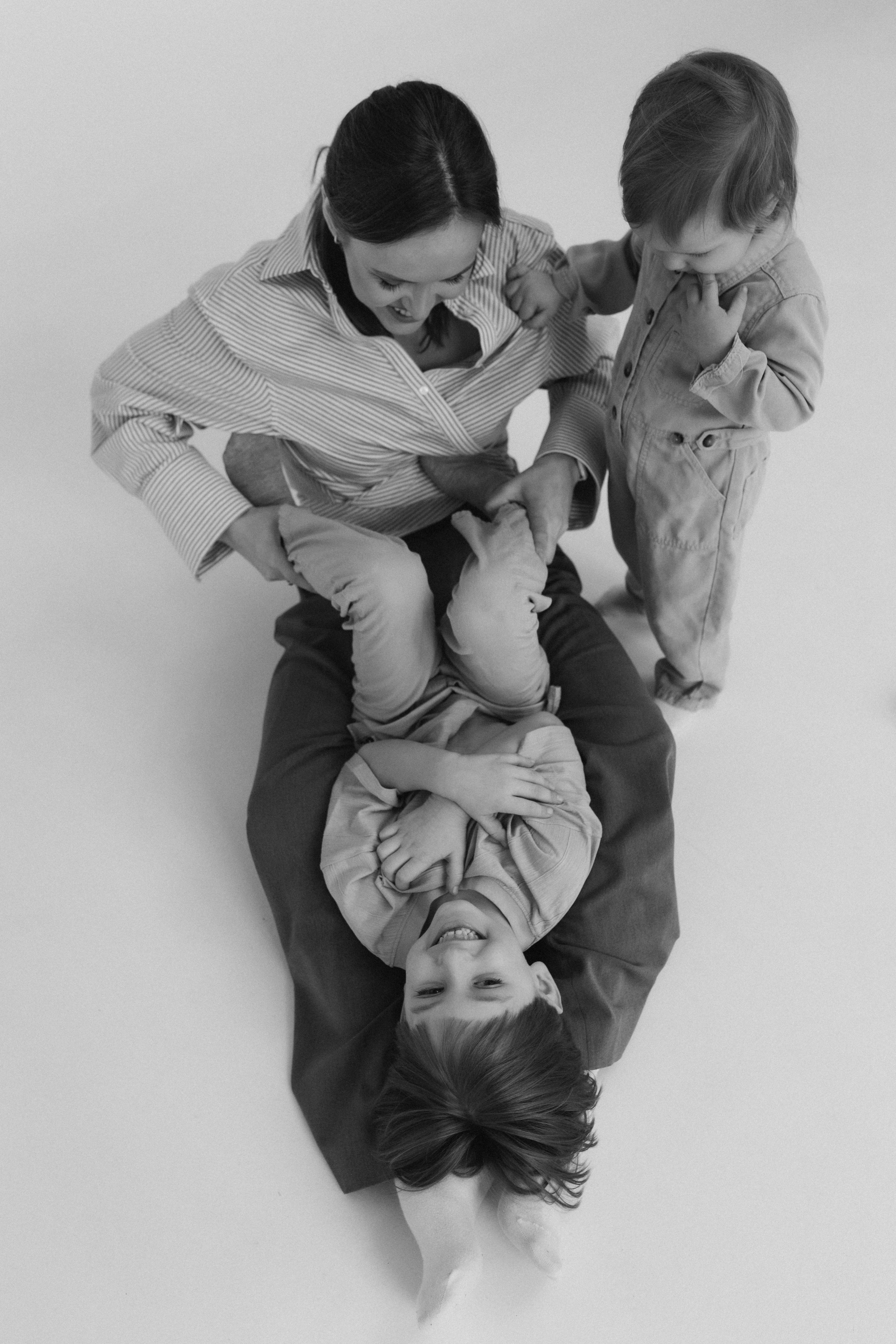 Linksma šeimos fotosesija | STUDIO. Vestuvių ir šeimų fotografė Lena Bondarenko / belove photo