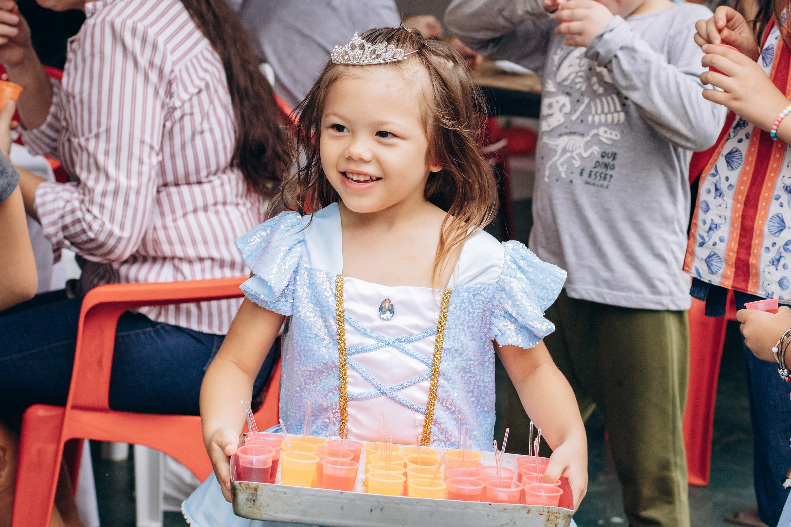 Alice — Aniversário 5 anos. Principal